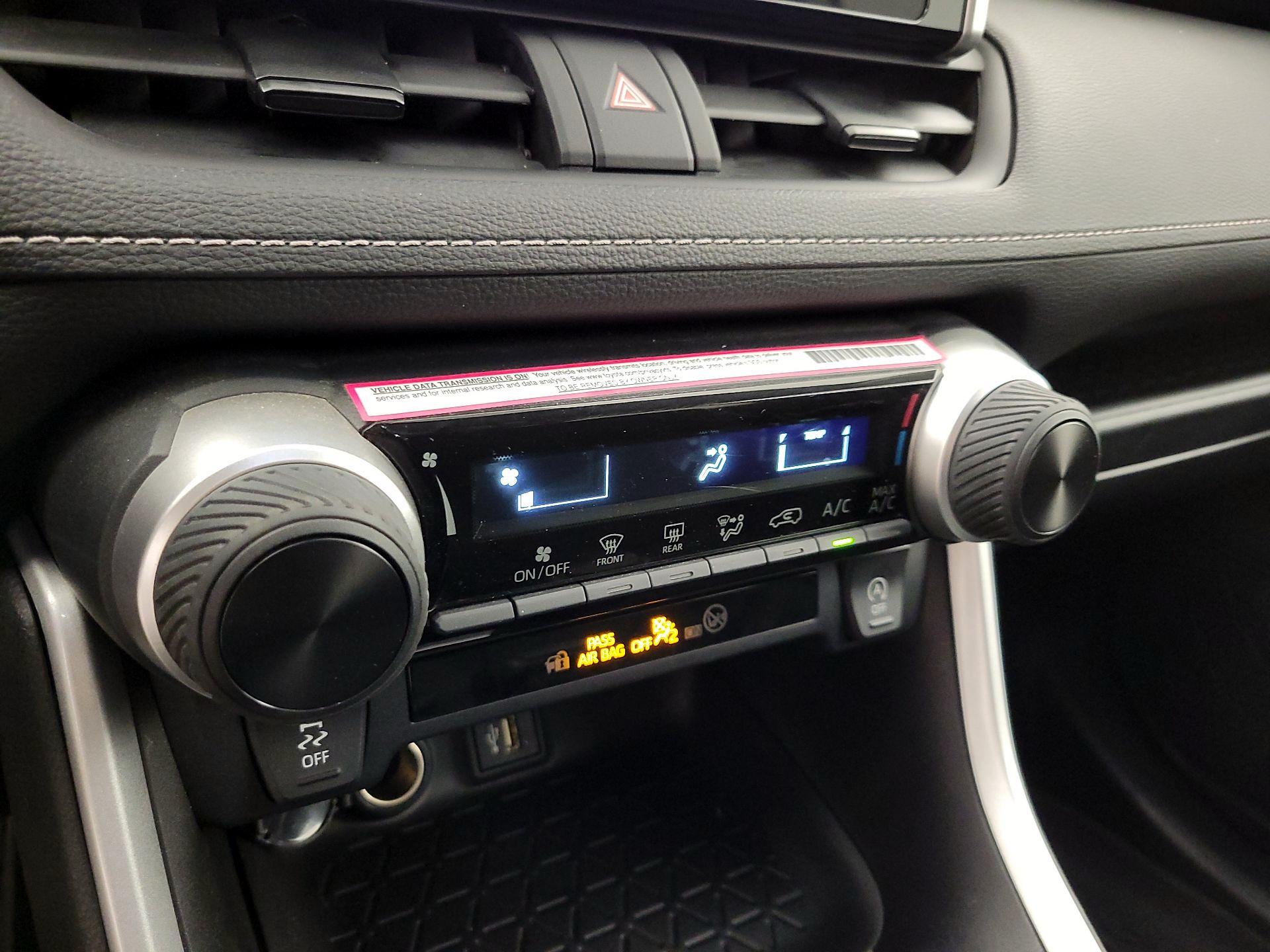 Thumbnail: 2024 Toyota RAV4 - 16