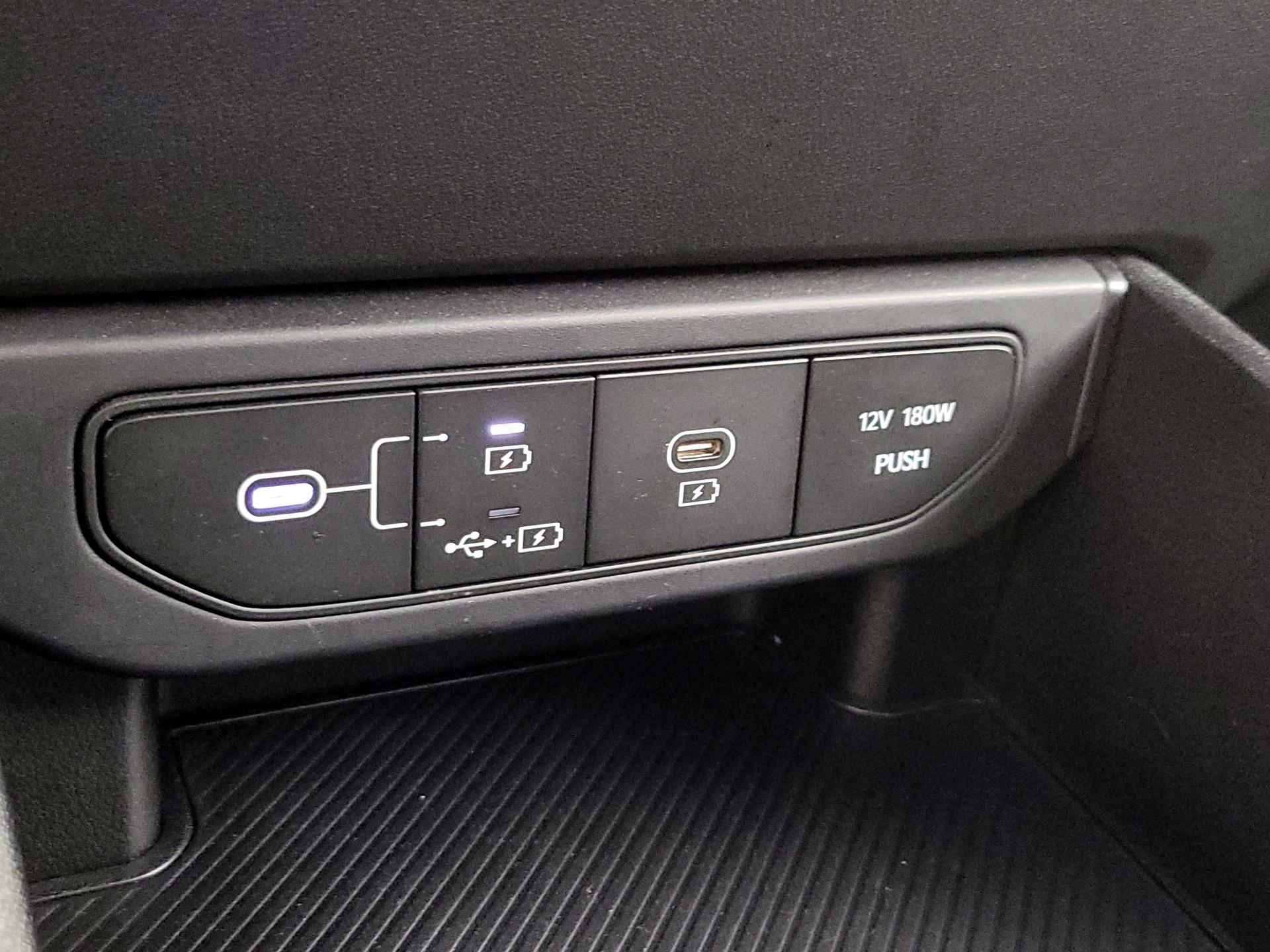 Thumbnail: 2025 Kia K4 - 18