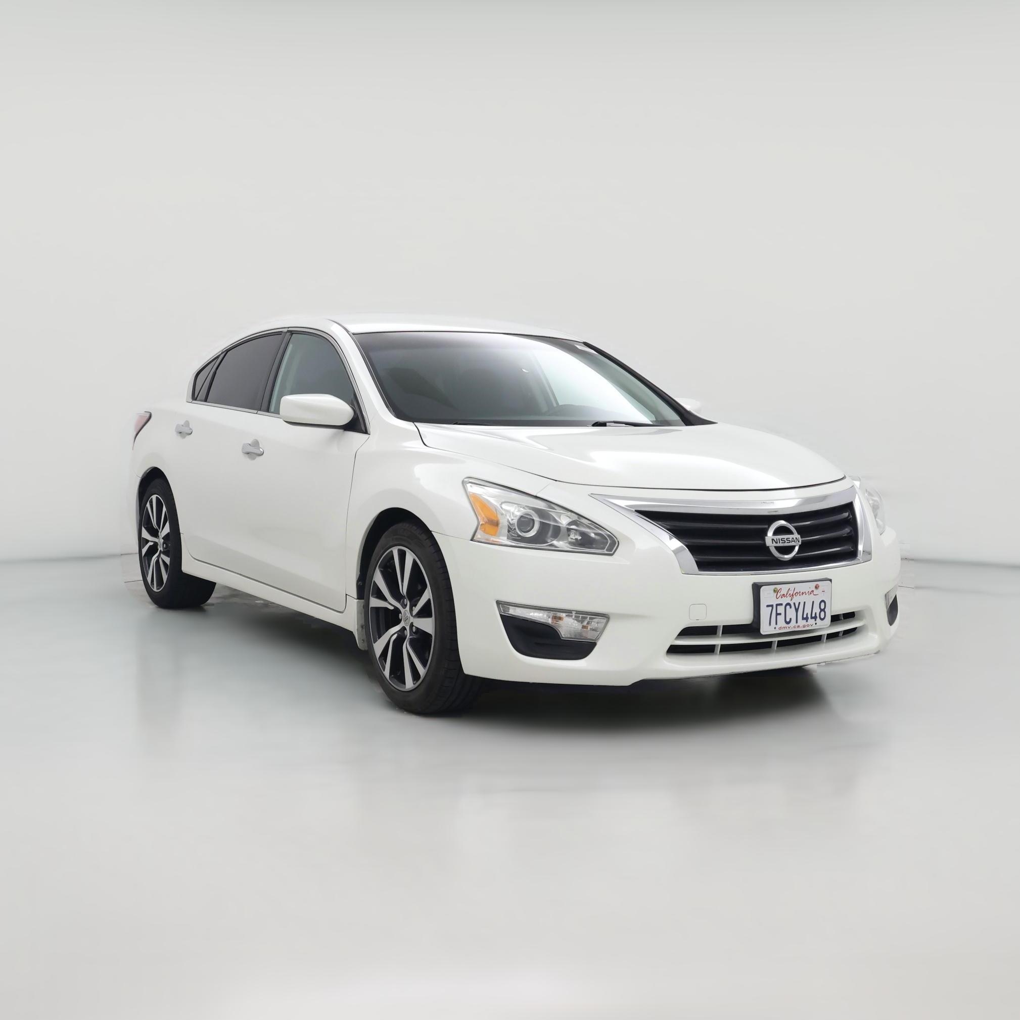 Thumbnail: 2014 Nissan Altima - 1