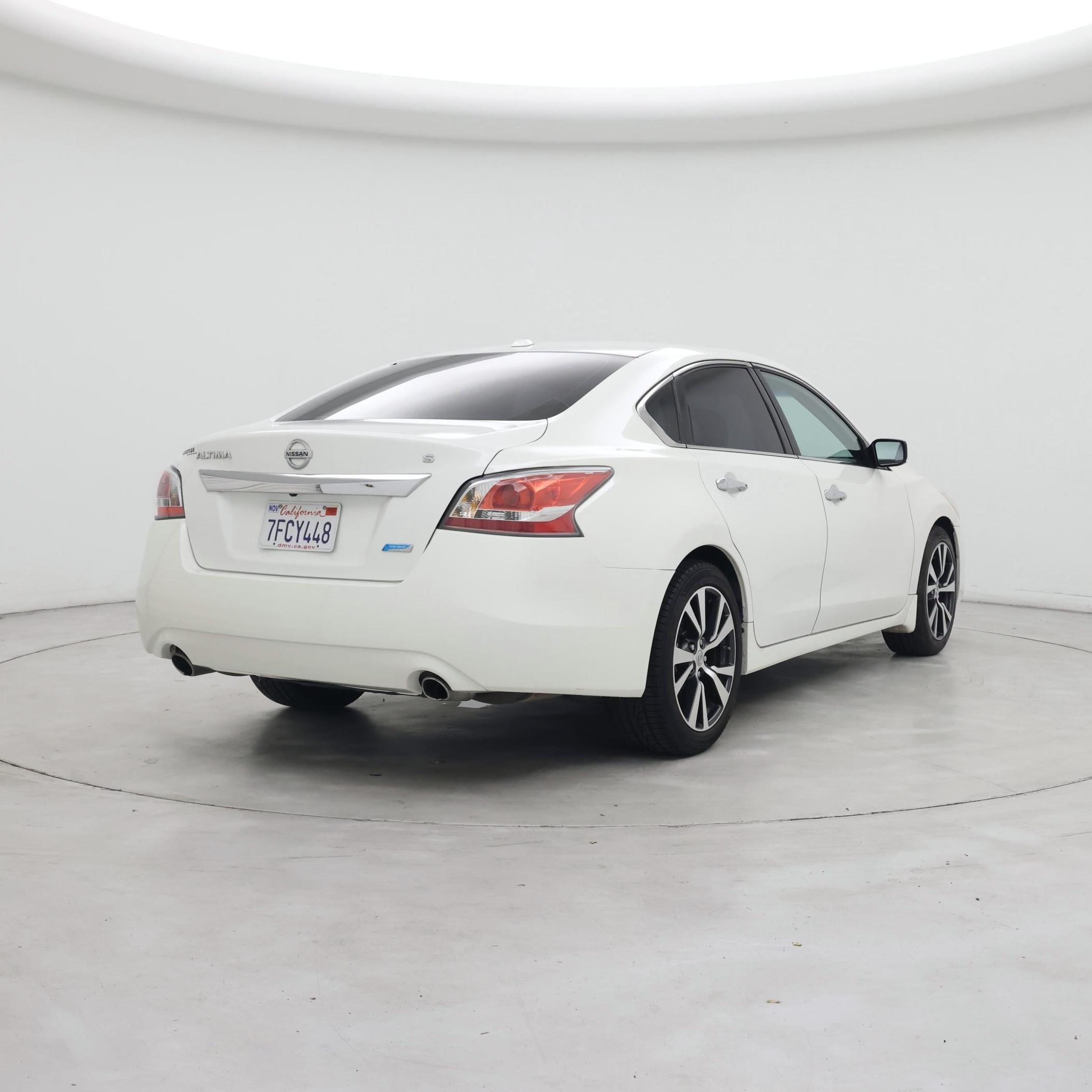 Thumbnail: 2014 Nissan Altima - 8