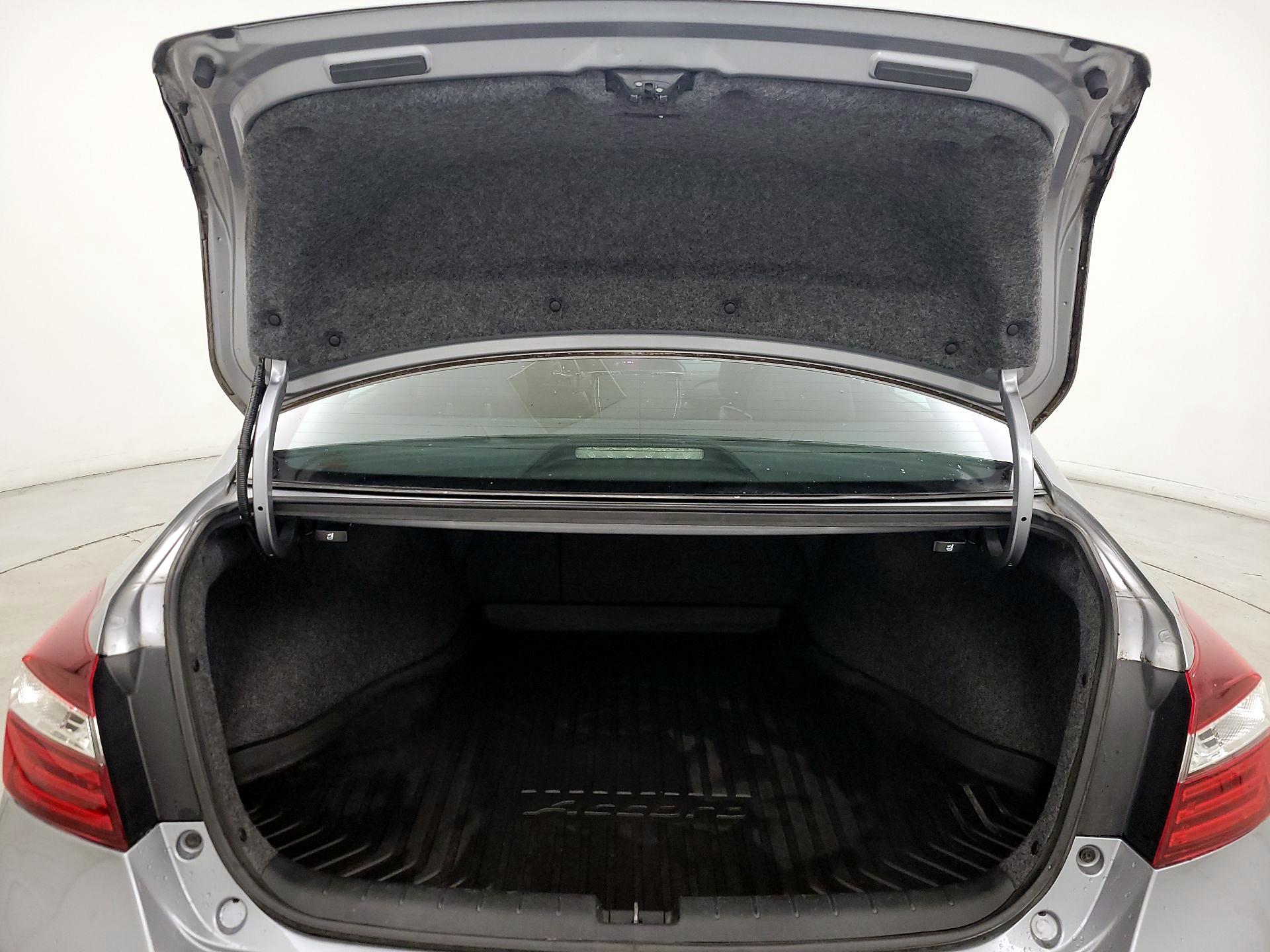 Thumbnail: 2016 Honda Accord - 18