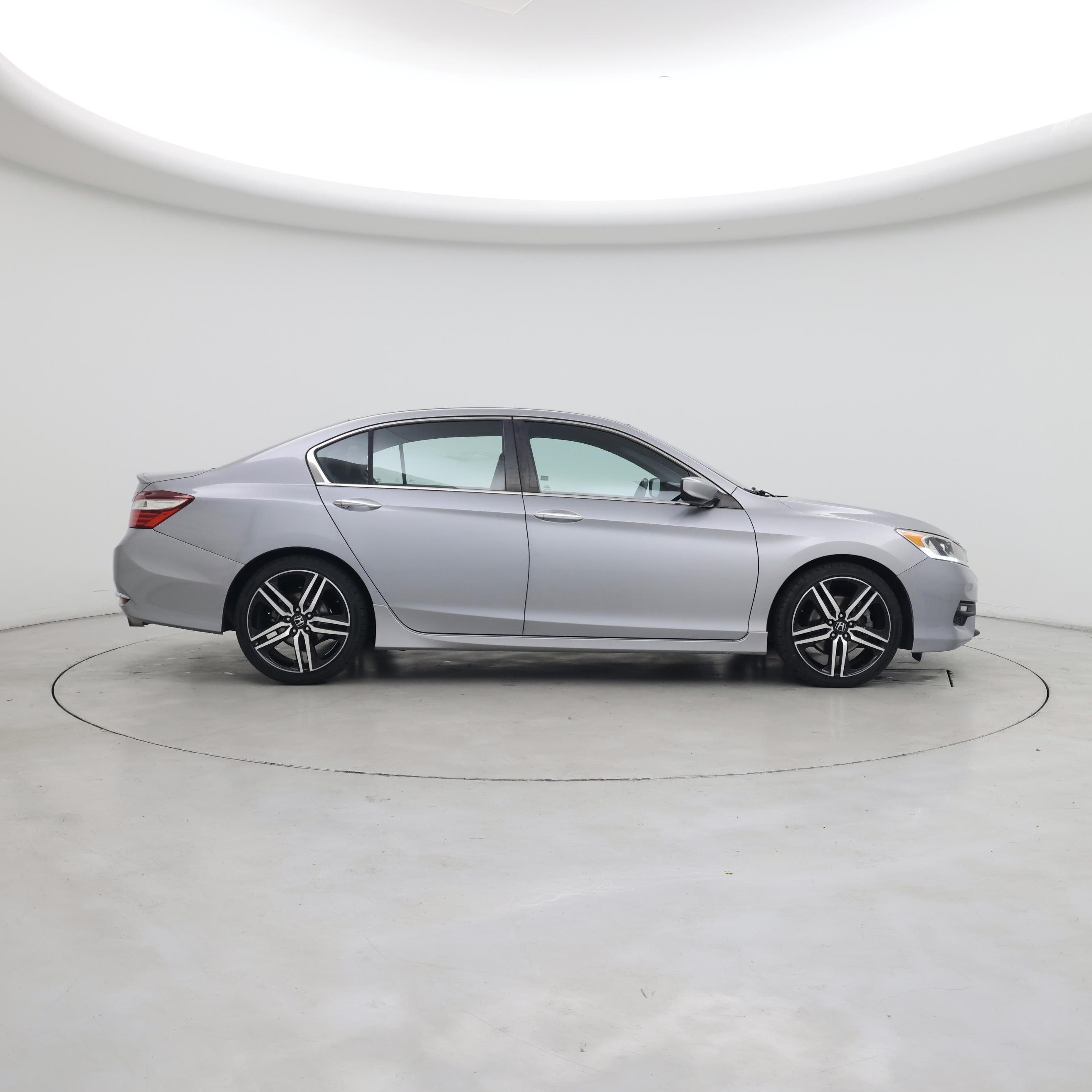 Thumbnail: 2016 Honda Accord - 7