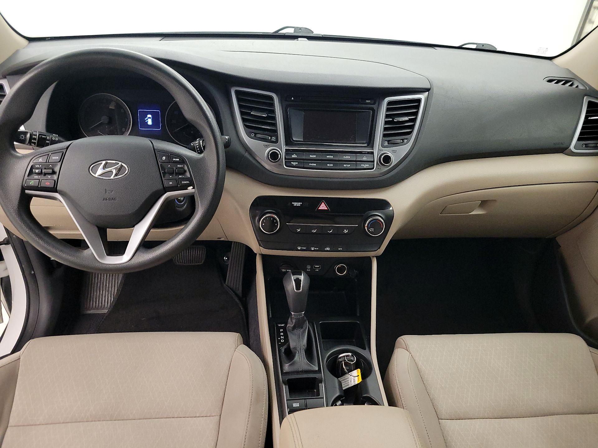 Thumbnail: 2017 Hyundai Tucson - 9