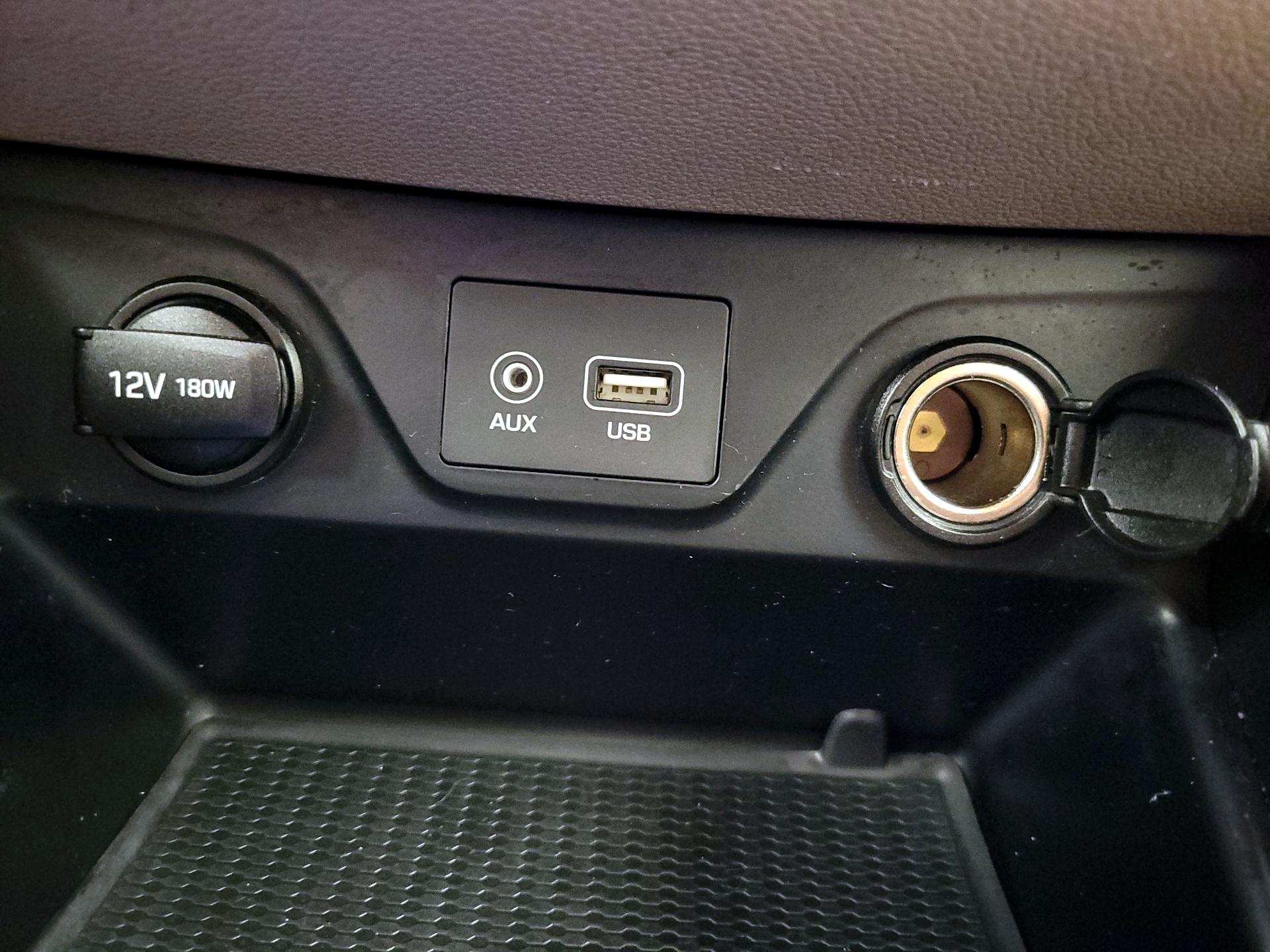 Thumbnail: 2017 Hyundai Tucson - 18