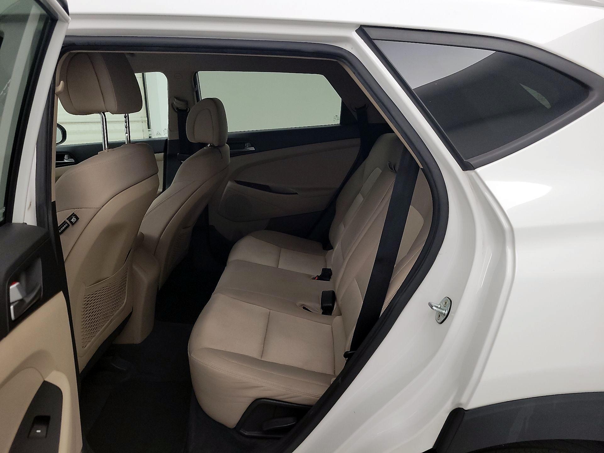 Thumbnail: 2017 Hyundai Tucson - 19