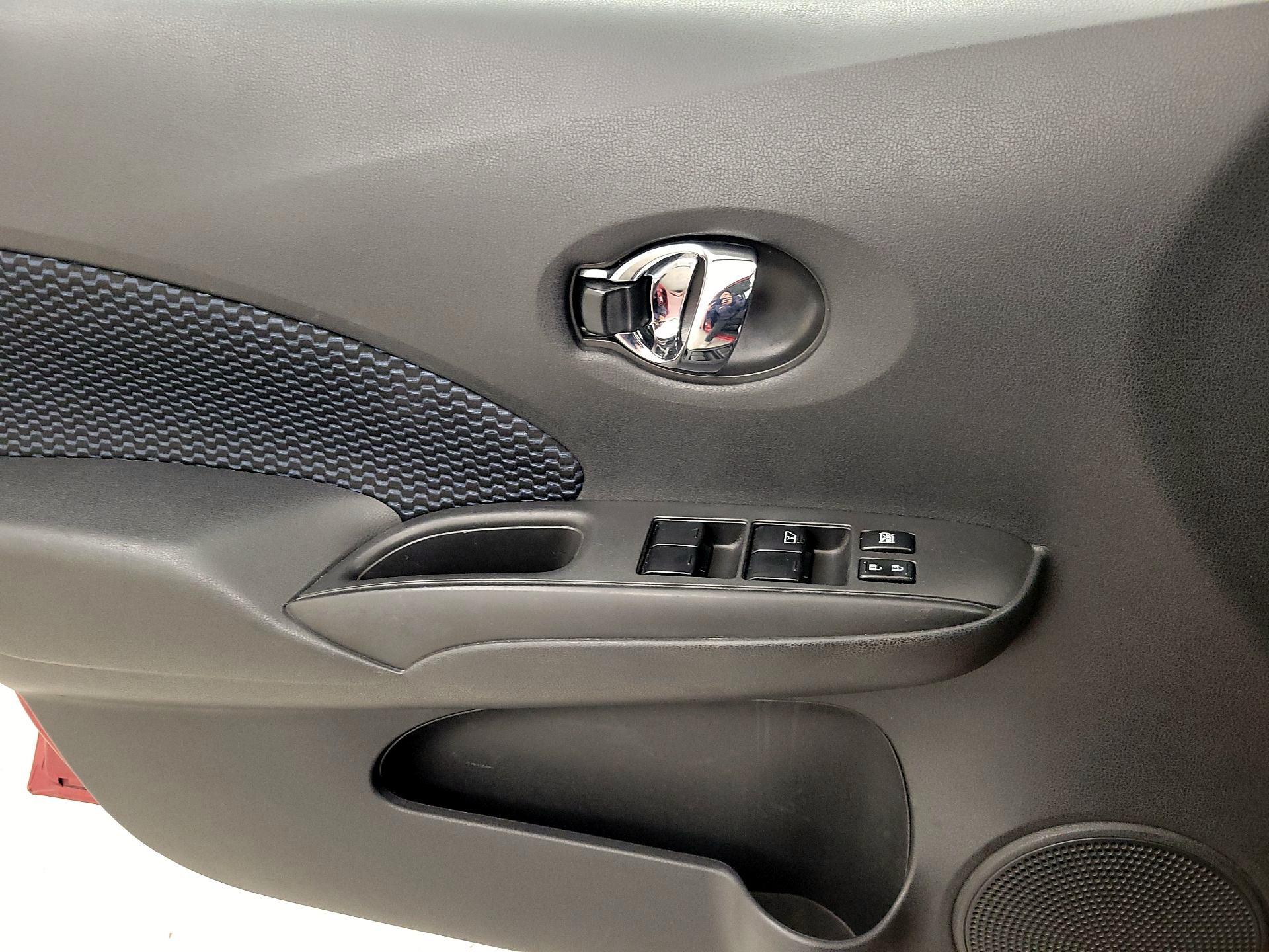 Thumbnail: 2015 Nissan Versa - 12