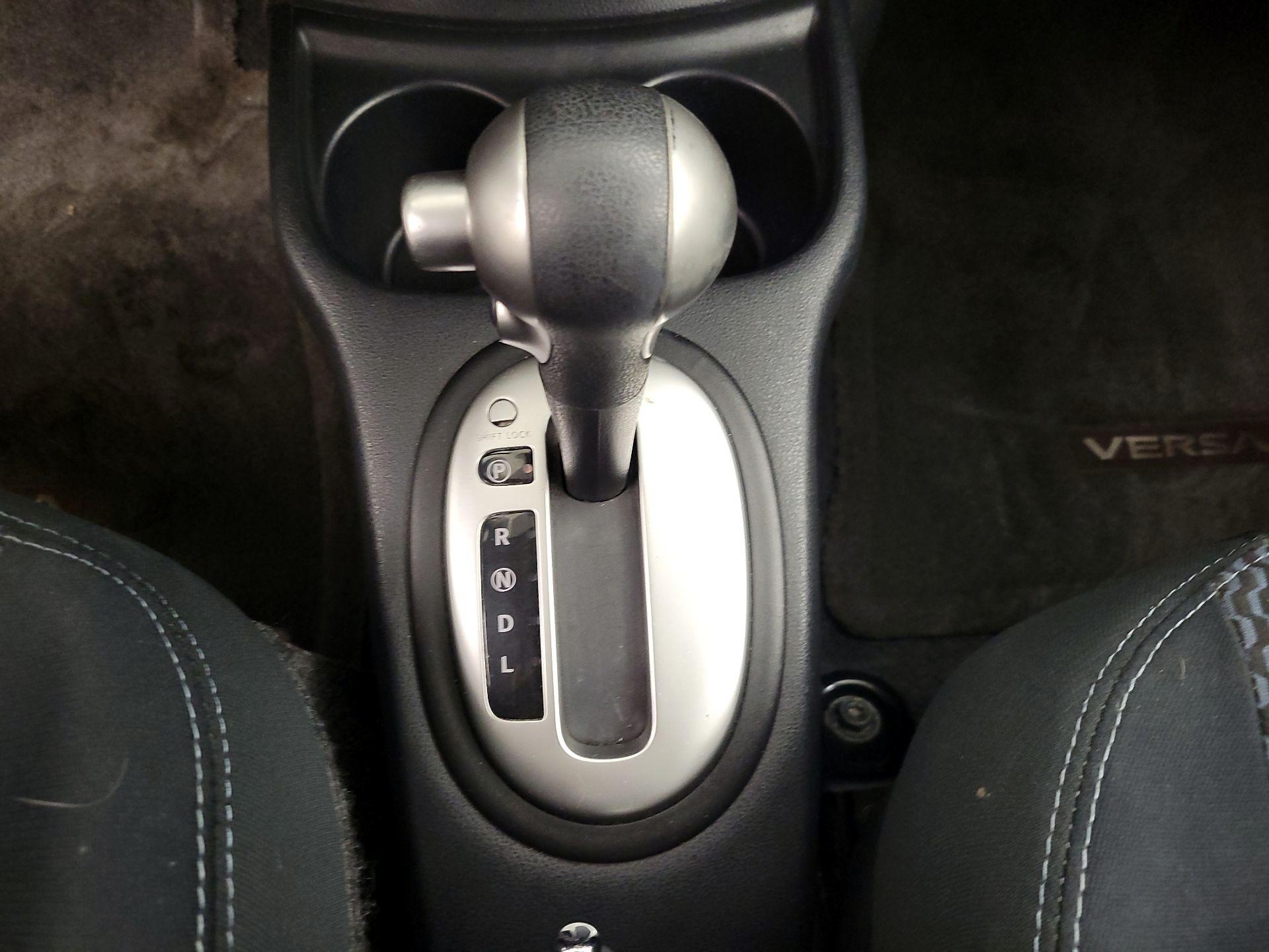 Thumbnail: 2015 Nissan Versa - 15