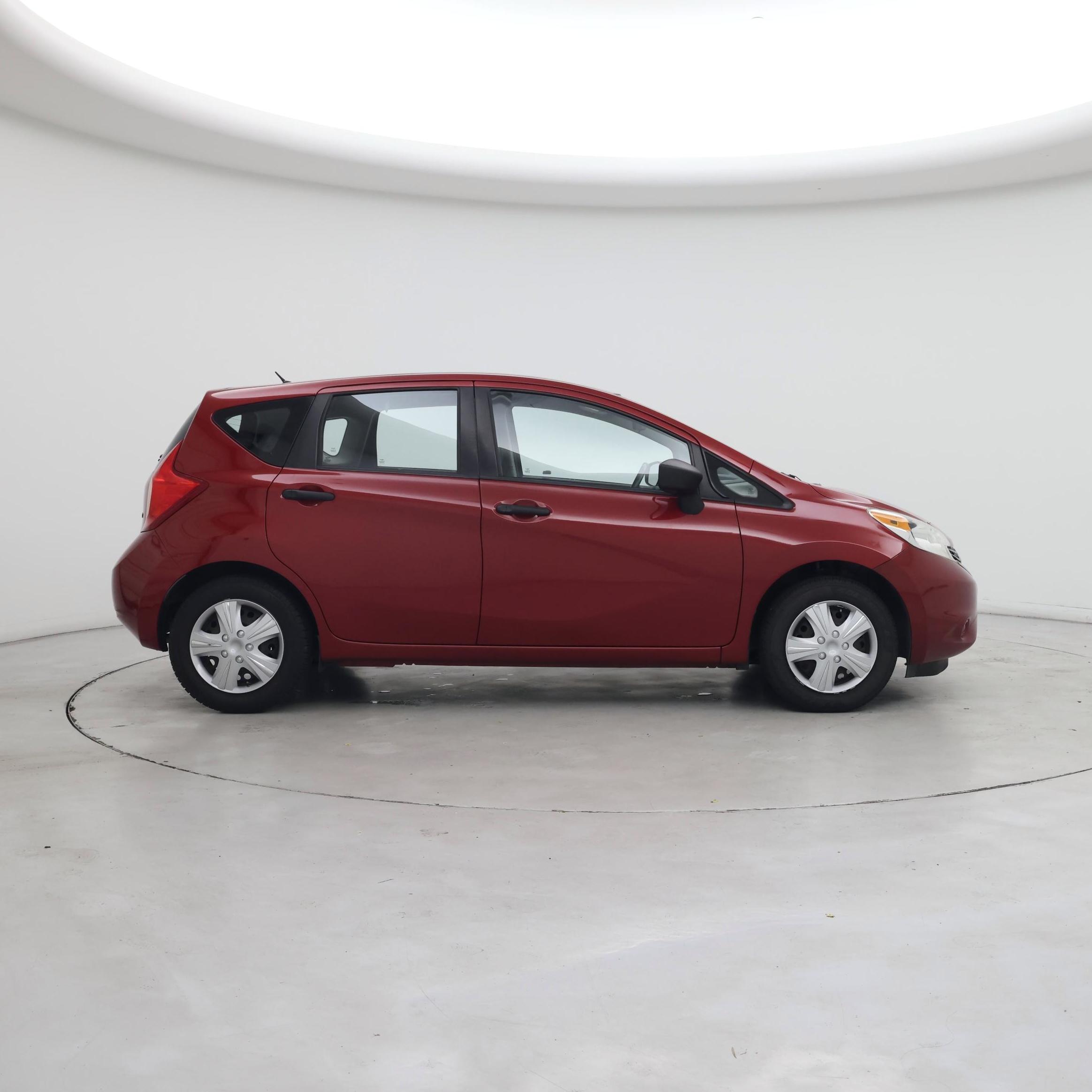 Thumbnail: 2015 Nissan Versa - 7