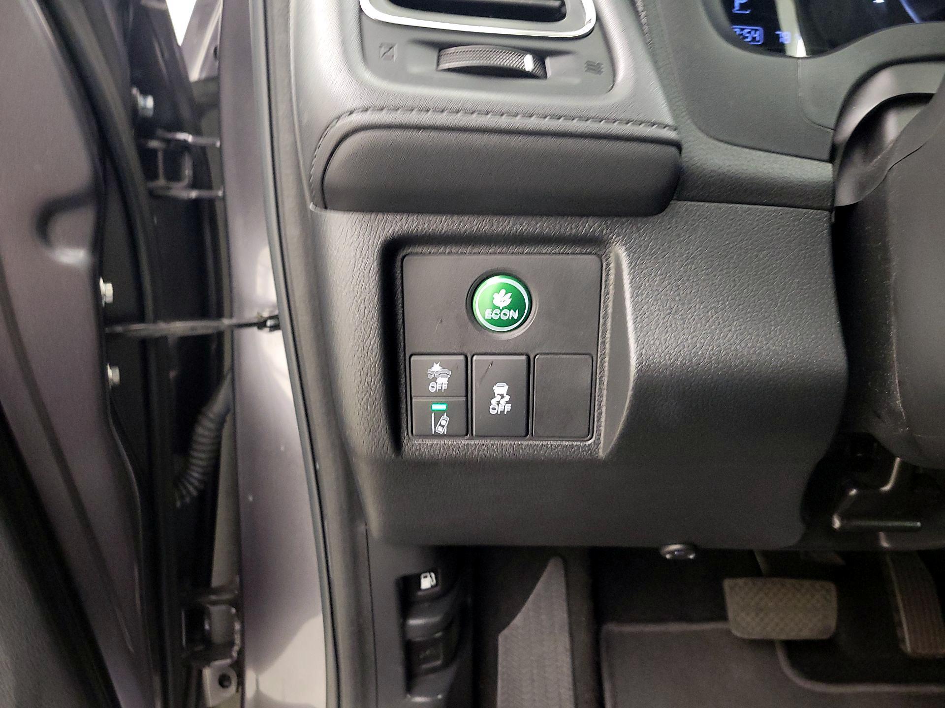 Thumbnail: 2019 Honda HR-V - 13