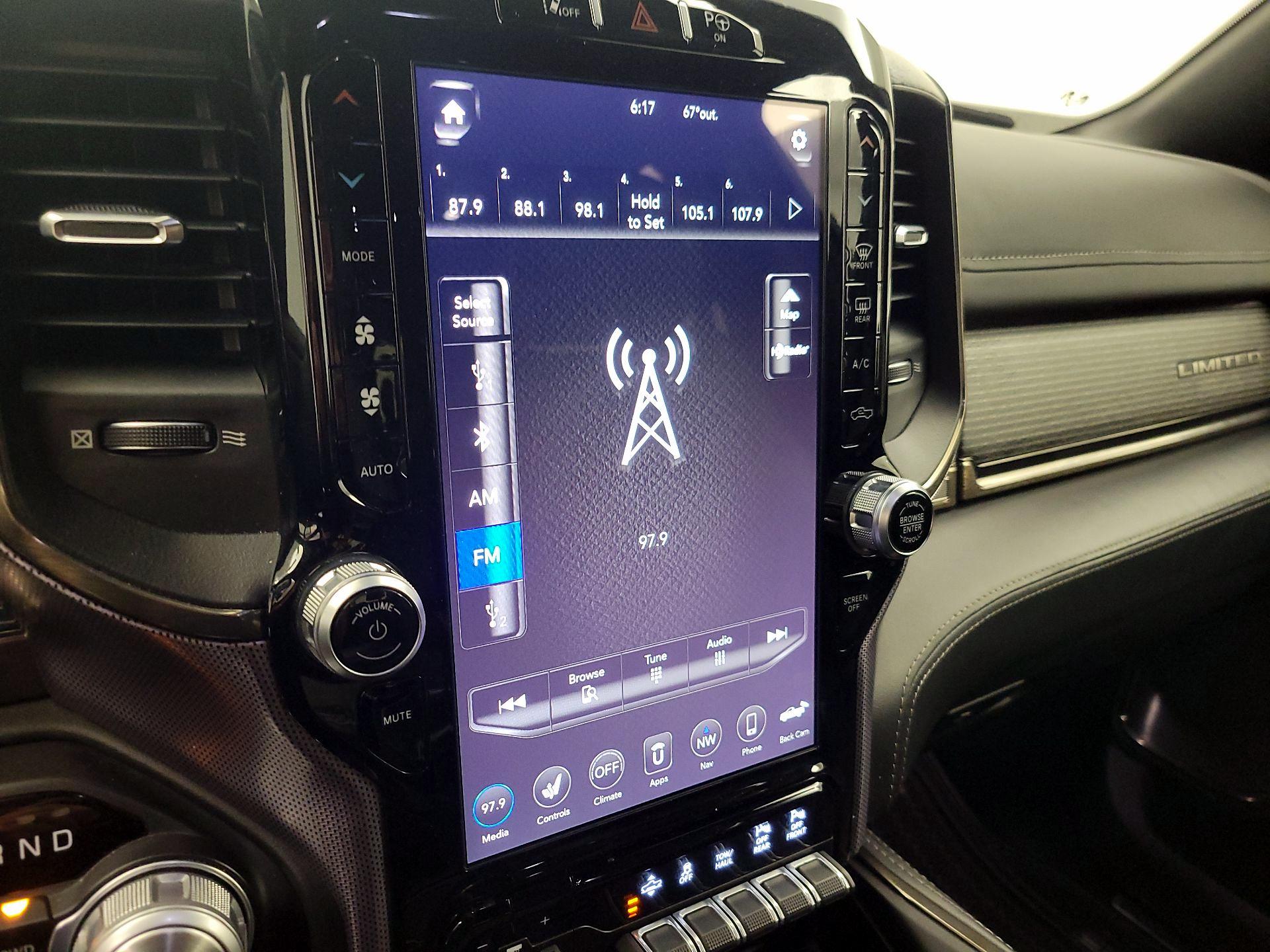 Thumbnail: 2019 RAM 1500 - 15