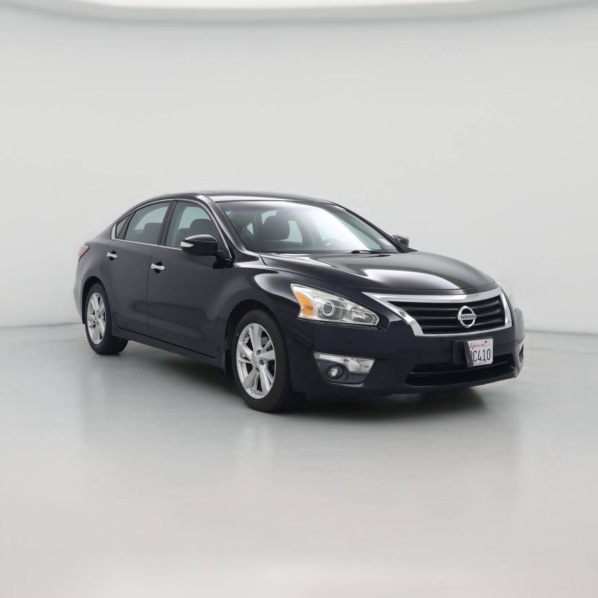 Thumbnail: 2015 Nissan Altima - 1