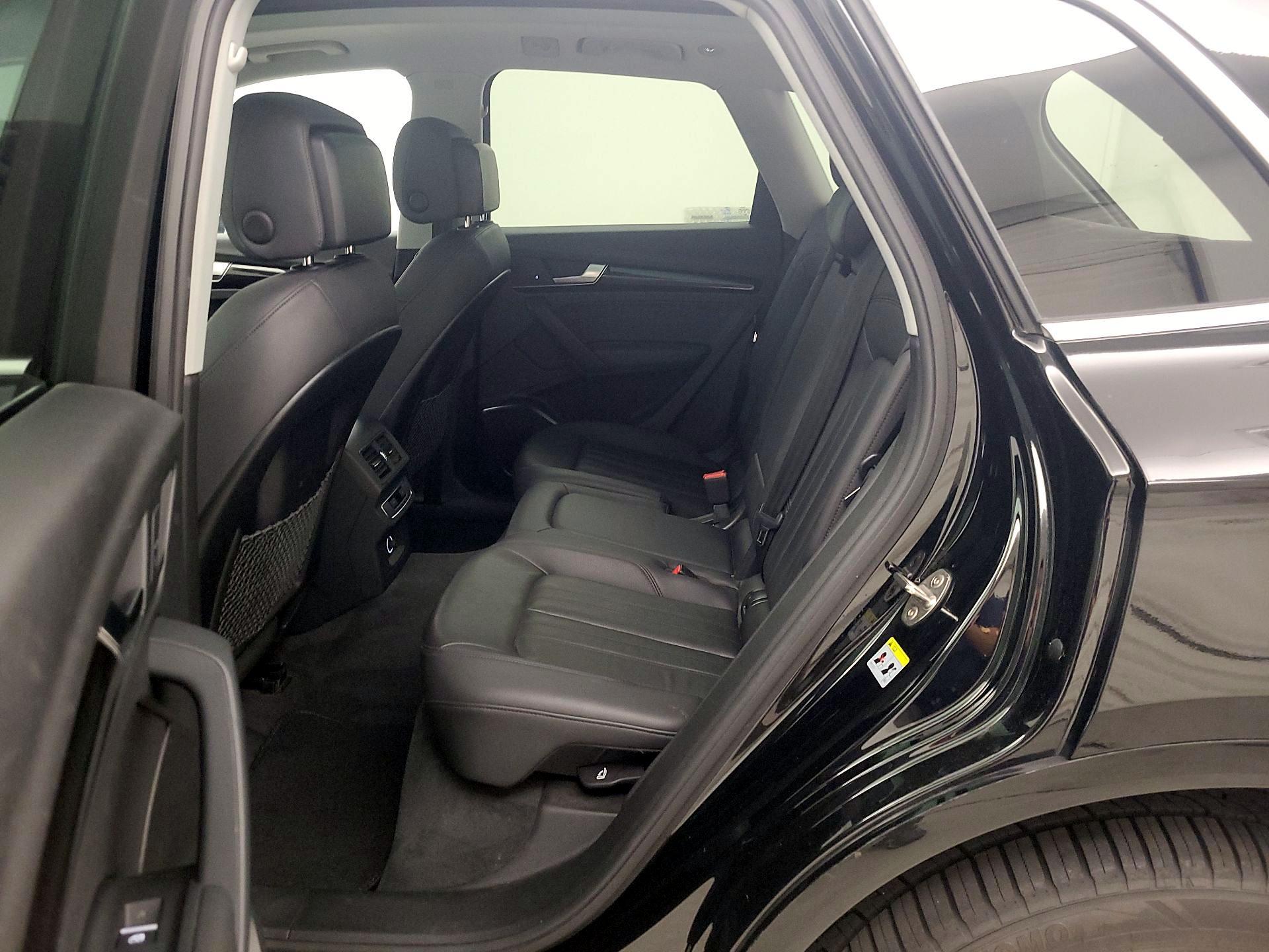 Thumbnail: 2020 Audi Q5 - 20