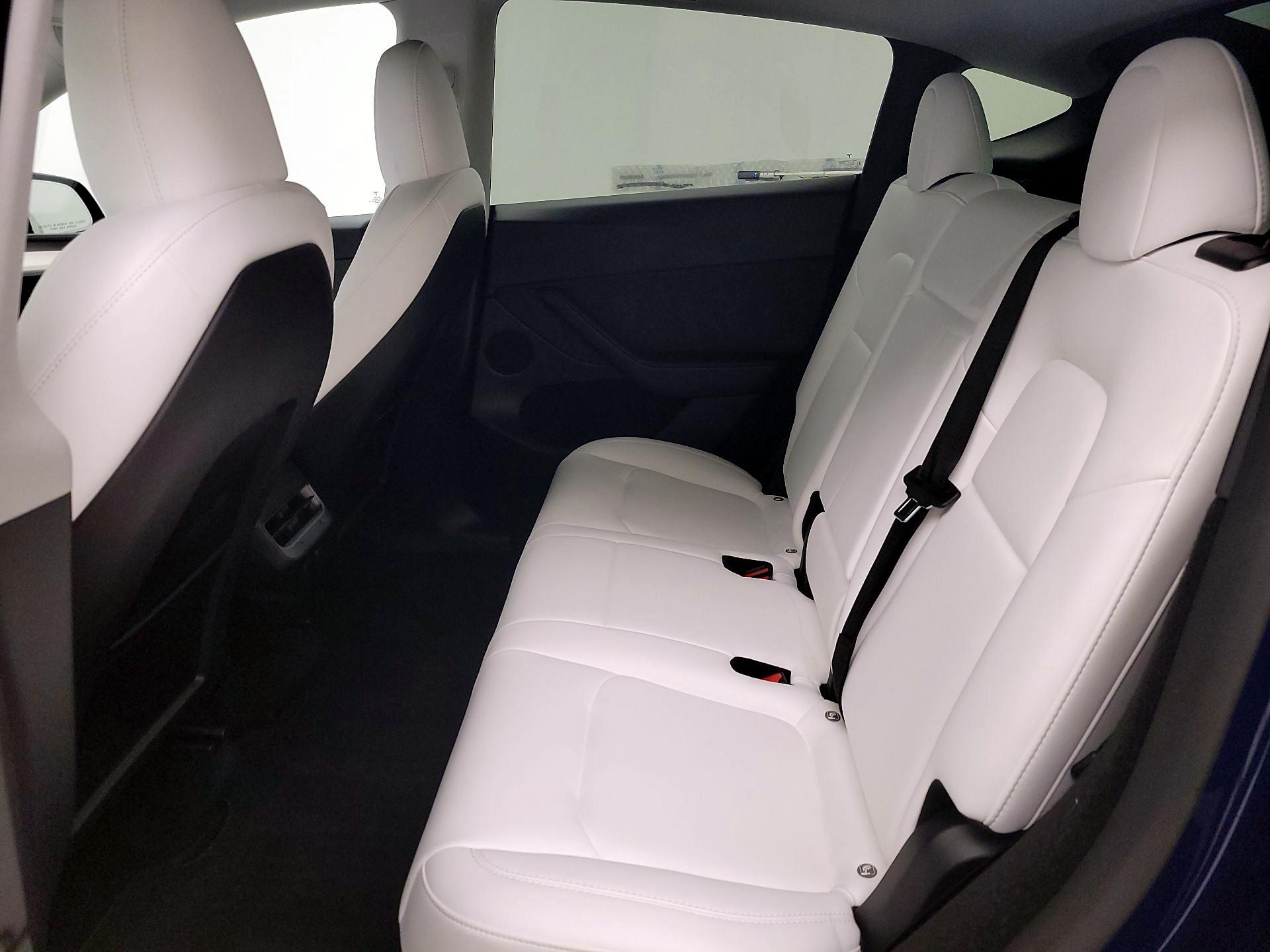 Thumbnail: 2023 Tesla Model Y - 18