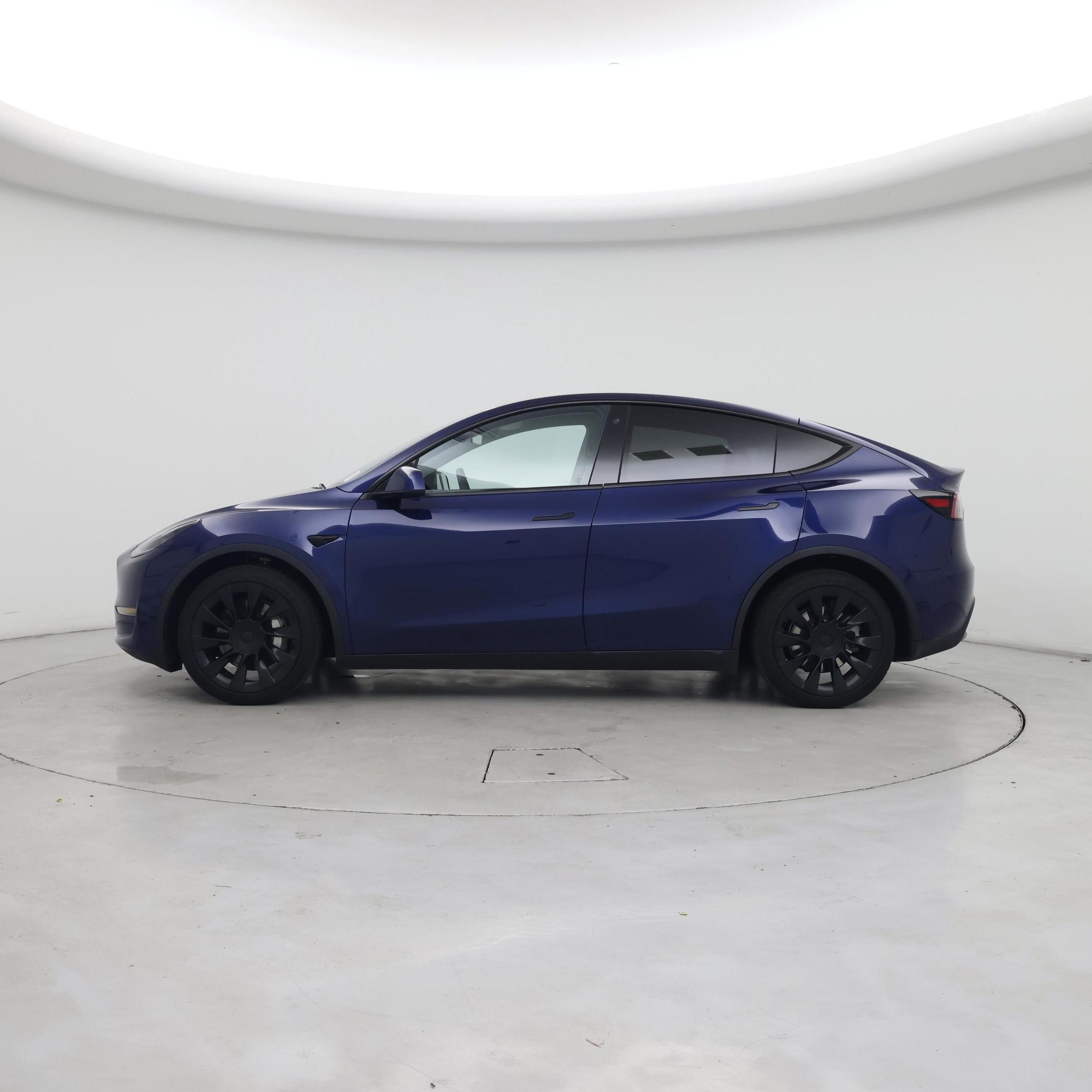 Thumbnail: 2023 Tesla Model Y - 3