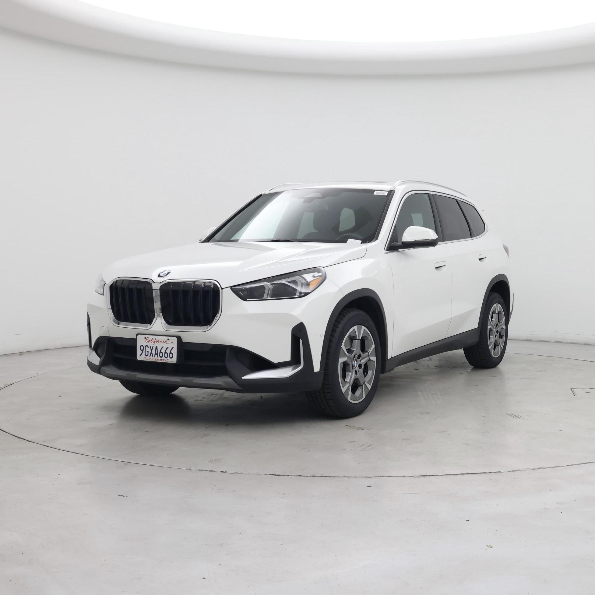 Thumbnail: 2023 BMW X1 - 4