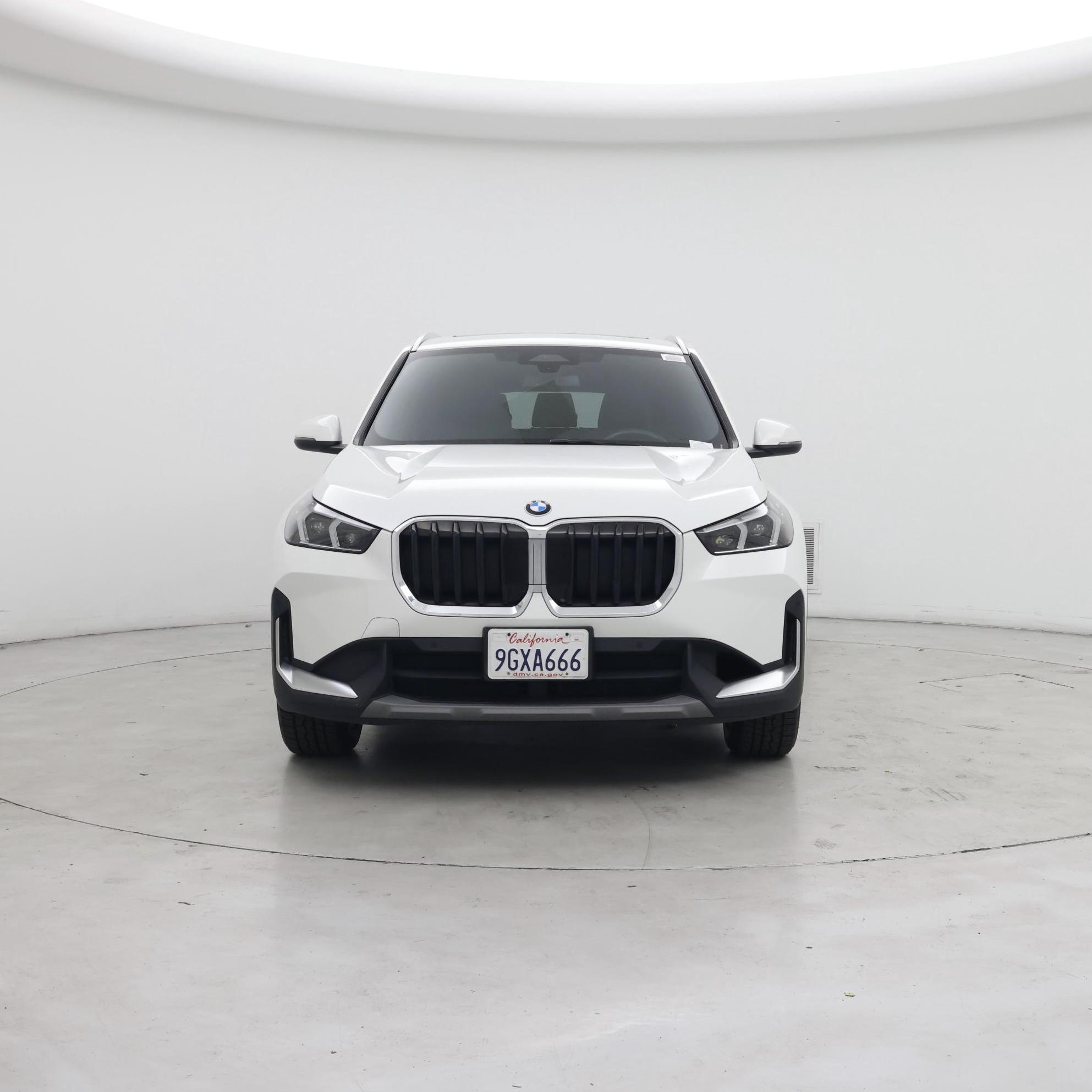 Thumbnail: 2023 BMW X1 - 5