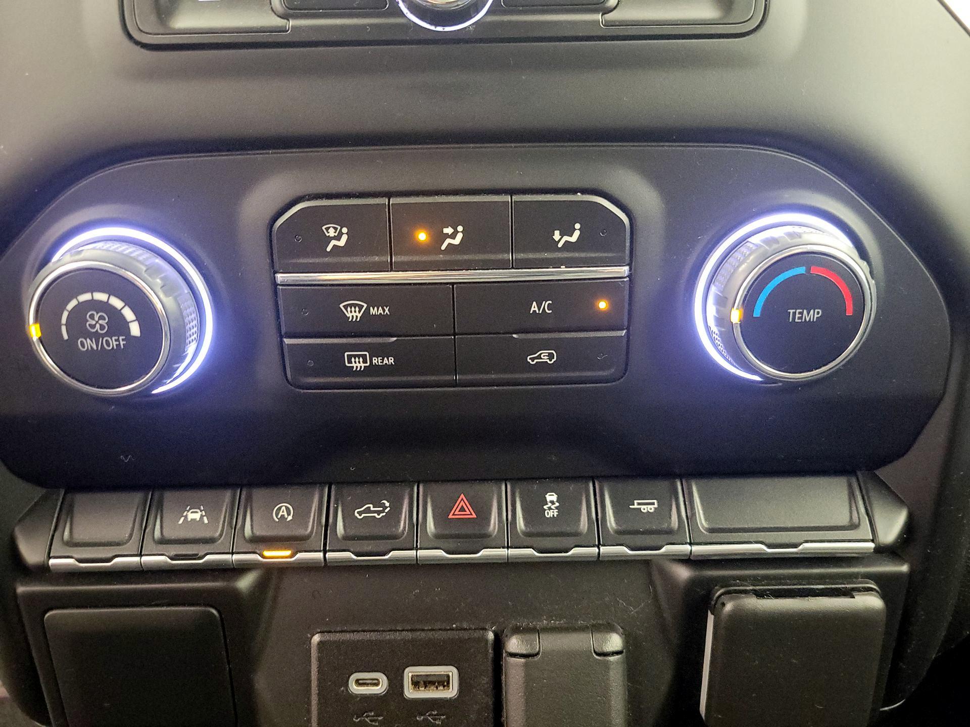 Thumbnail: 2022 Chevrolet Silverado 1500 - 16