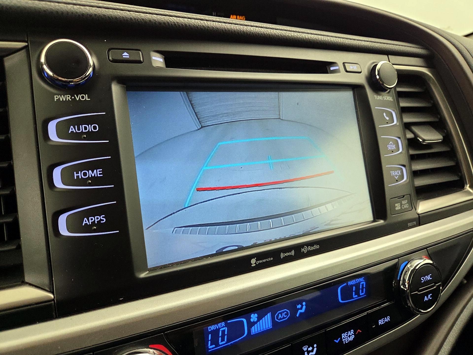 Thumbnail: 2017 Toyota Highlander - 15