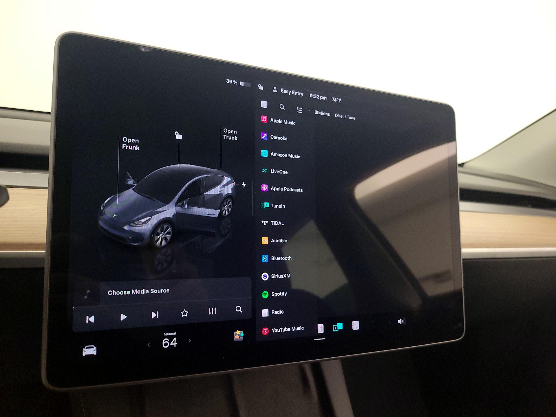 Thumbnail: 2023 Tesla Model Y - 15