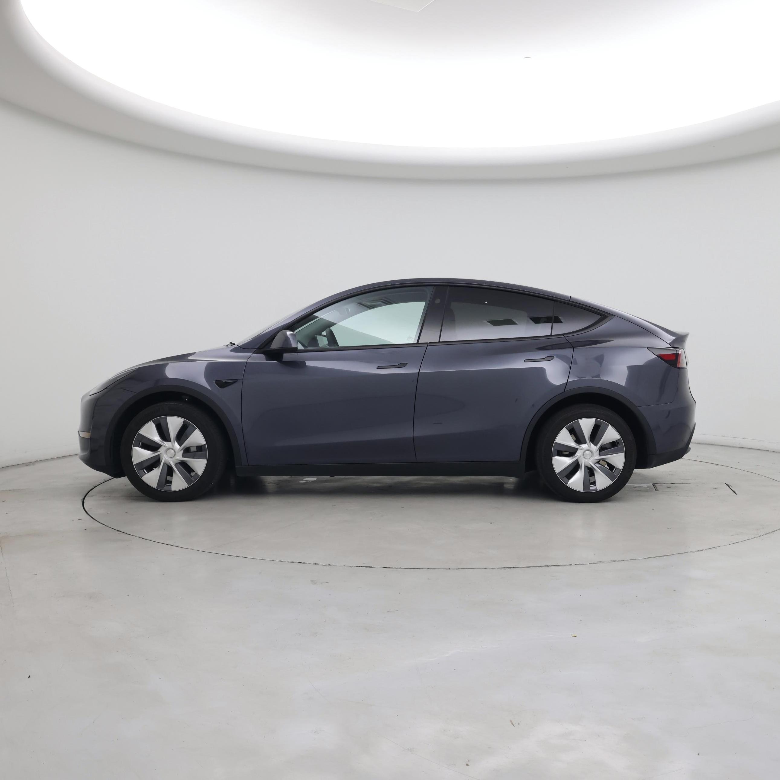 Thumbnail: 2023 Tesla Model Y - 3