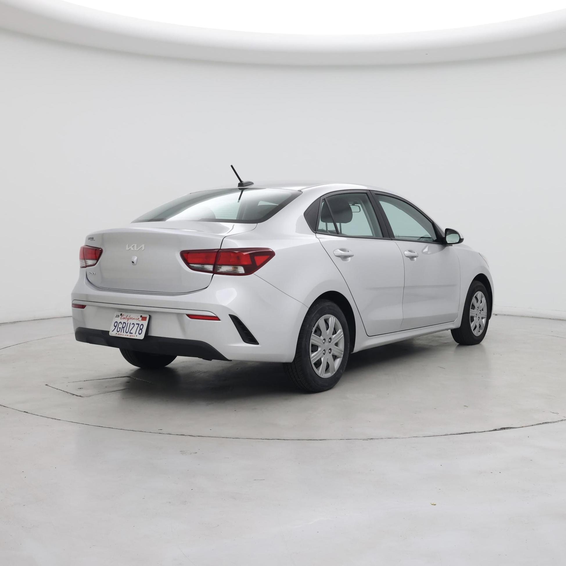 Thumbnail: 2023 Kia Rio - 8