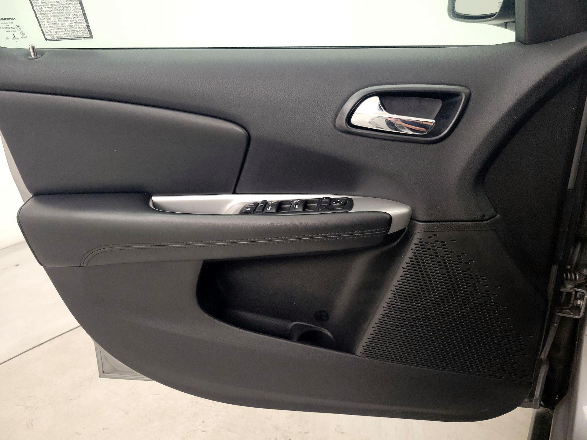 Thumbnail: 2016 Dodge Journey - 12