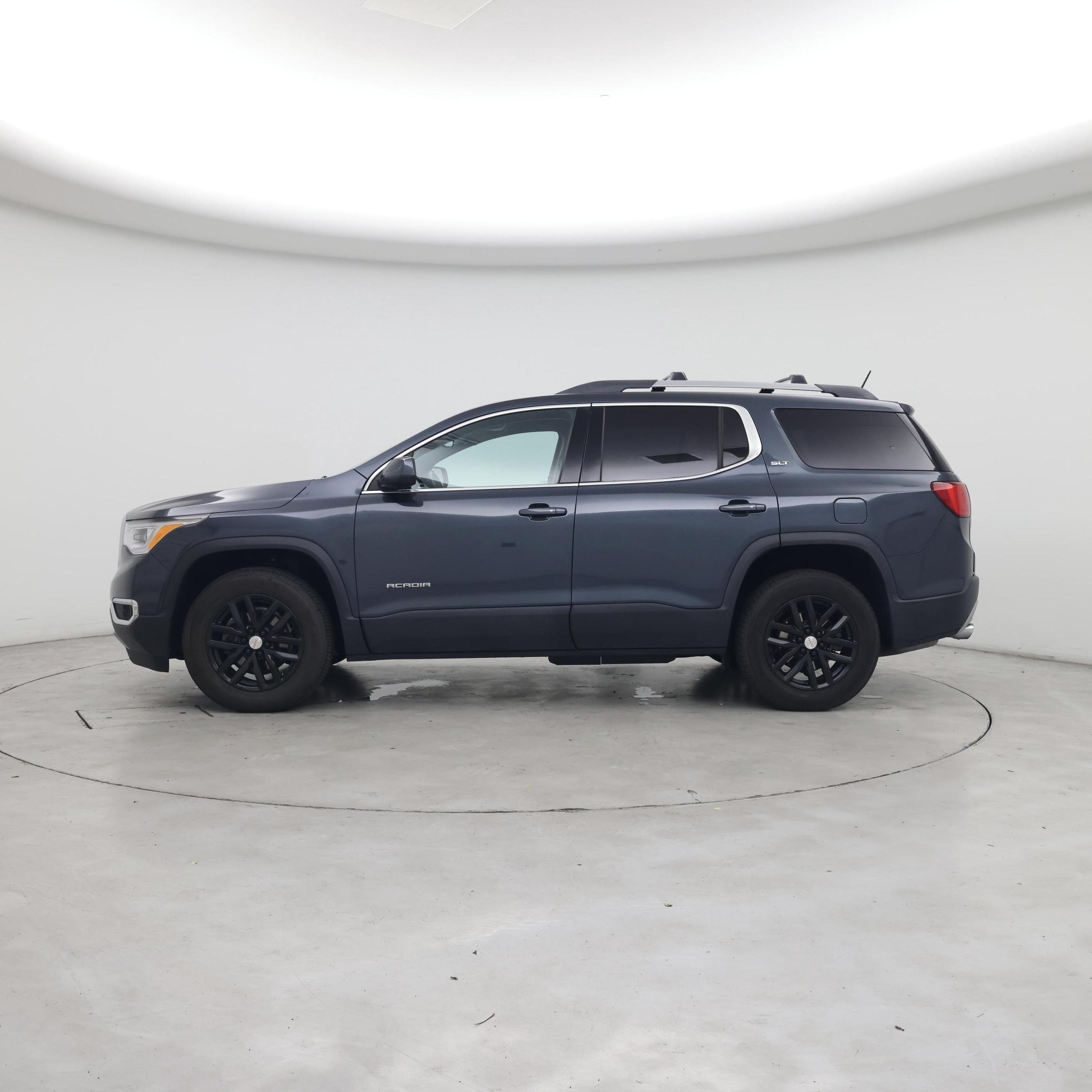 Thumbnail: 2019 GMC Acadia - 3