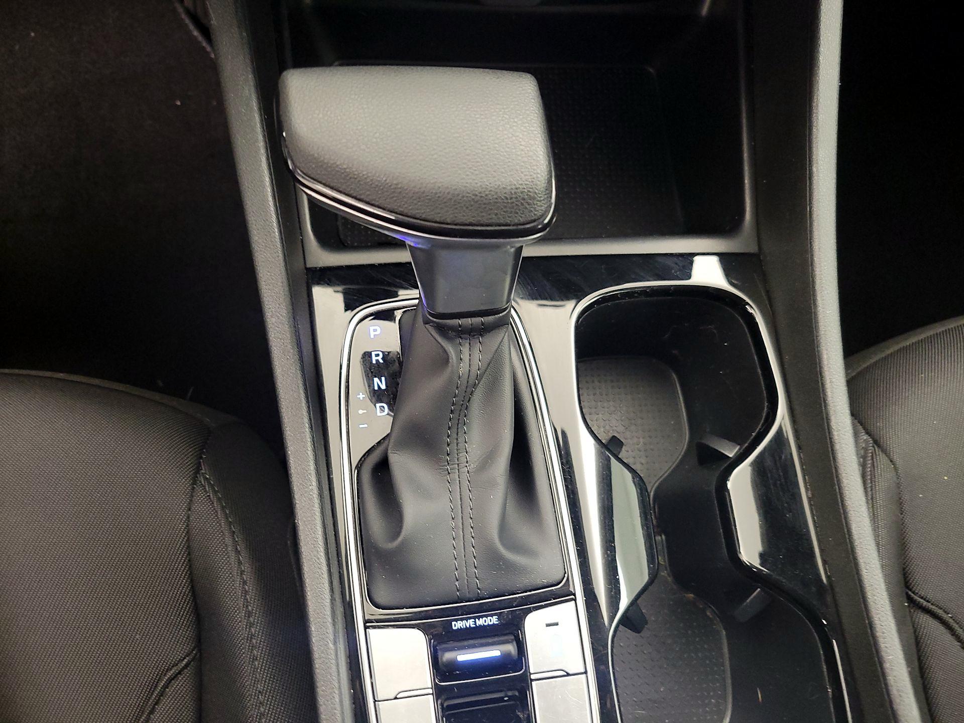 Thumbnail: 2022 Hyundai Tucson - 17