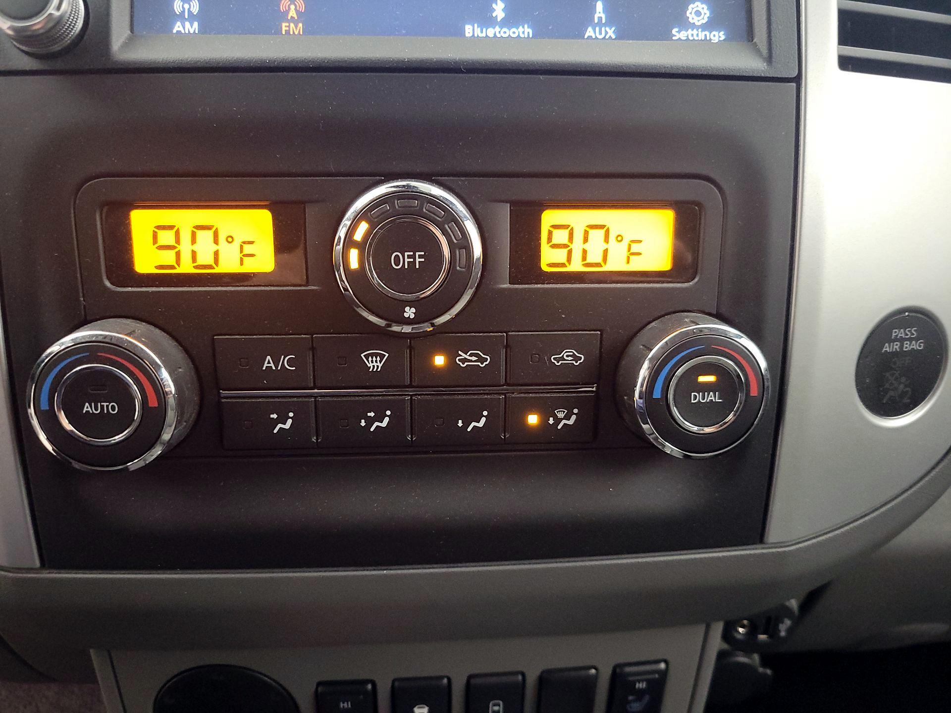 Thumbnail: 2021 Nissan Frontier - 16