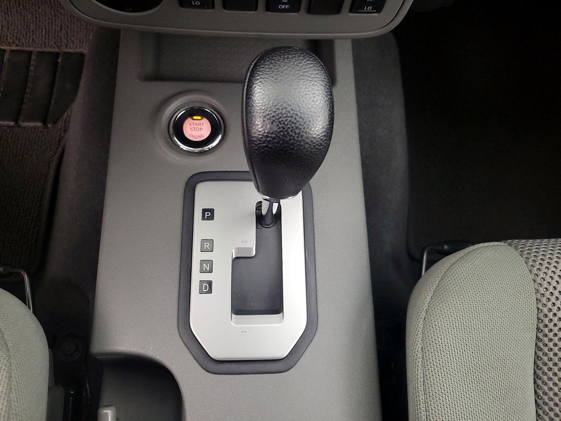 Thumbnail: 2021 Nissan Frontier - 17