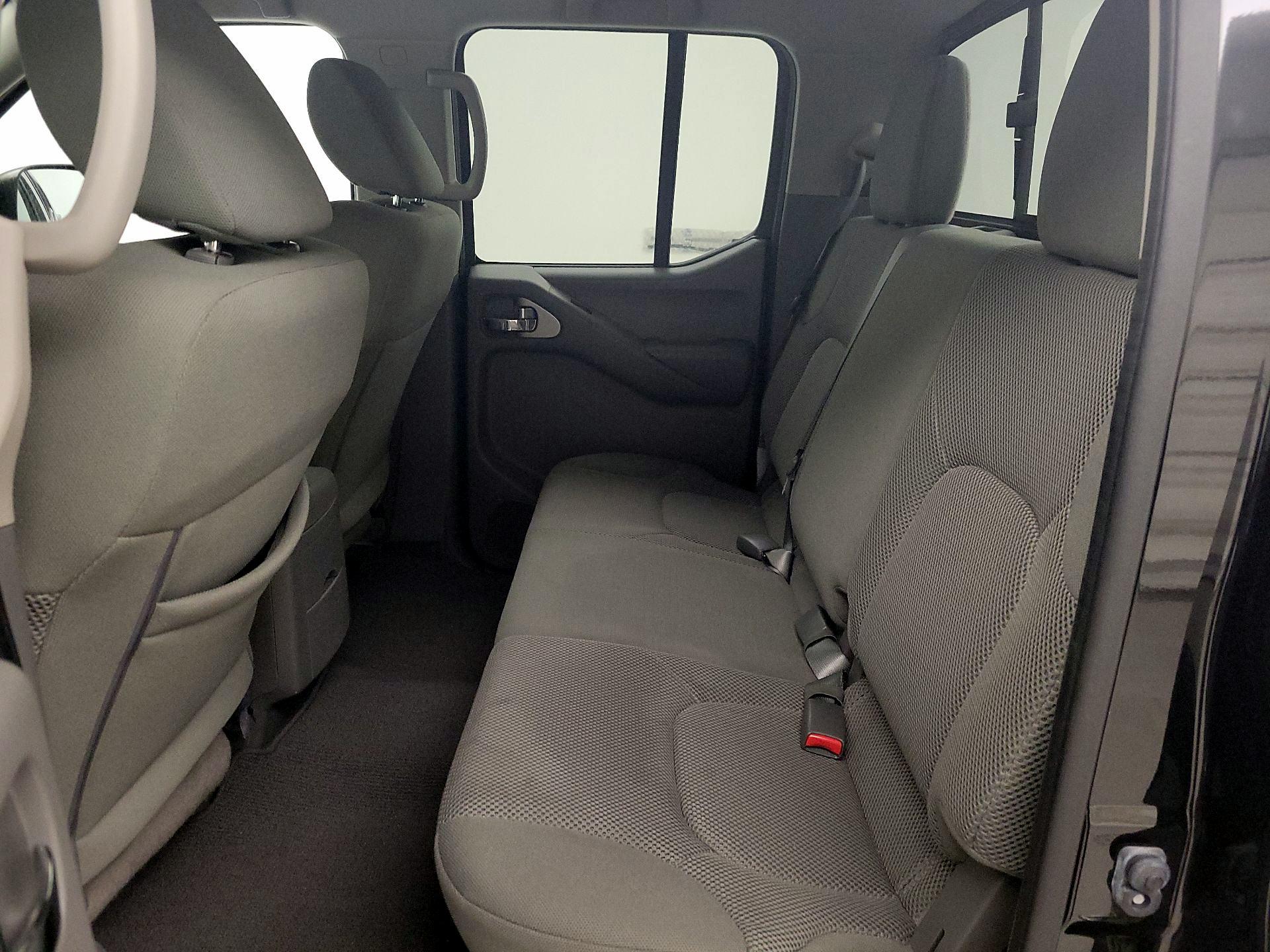 Thumbnail: 2021 Nissan Frontier - 19