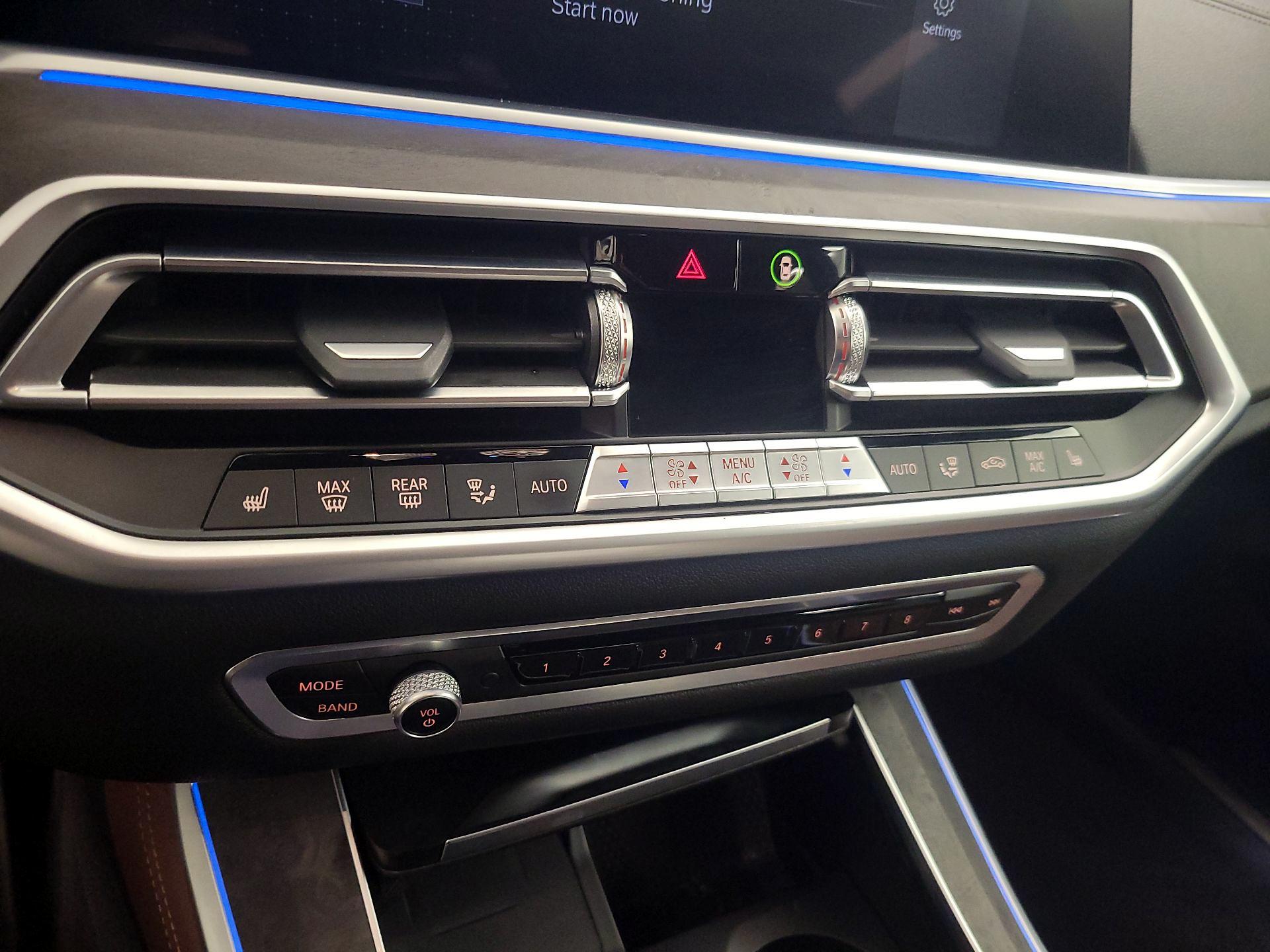 Thumbnail: 2022 BMW X5 - 17