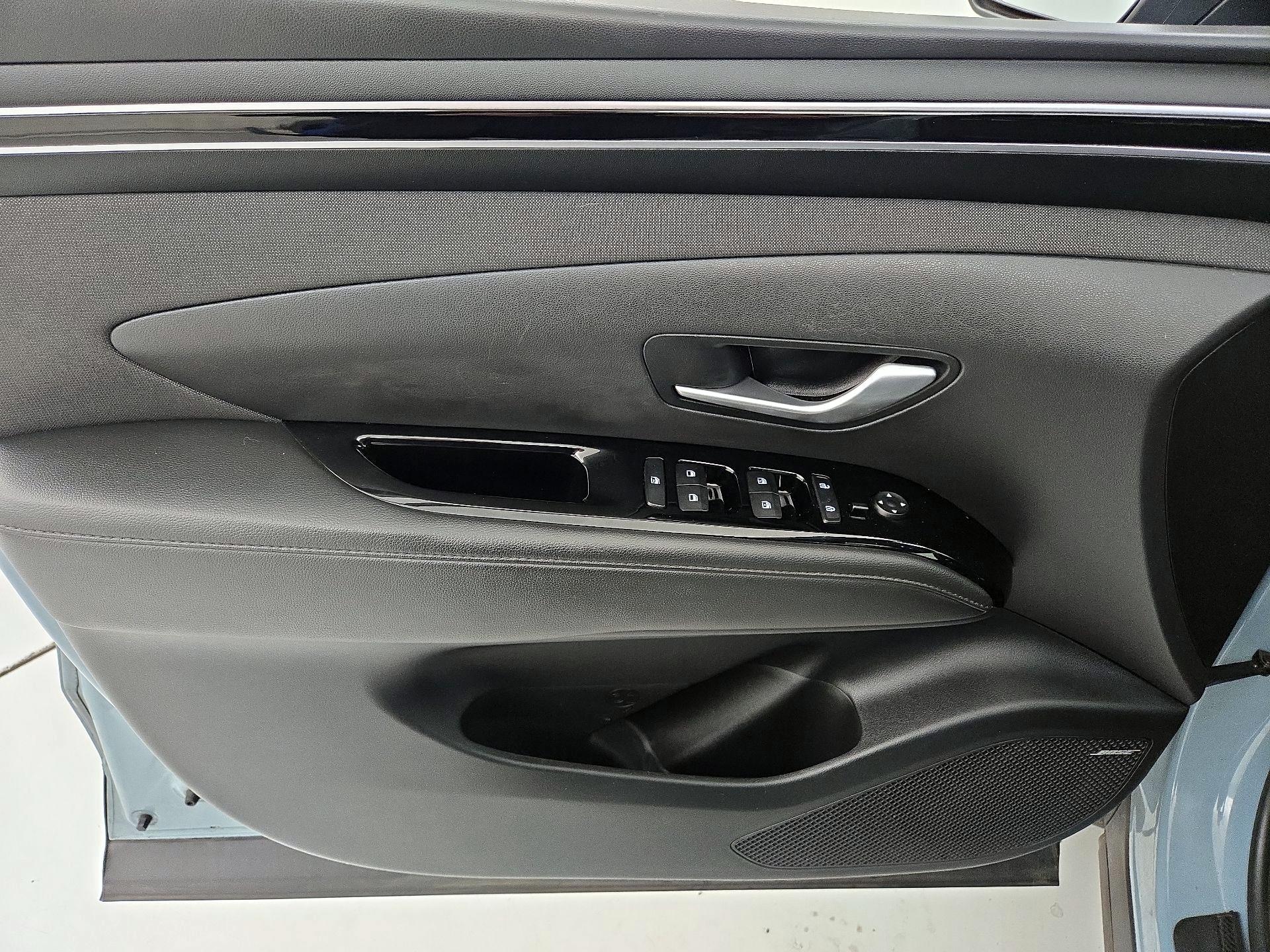 Thumbnail: 2022 Hyundai Santa Cruz - 12