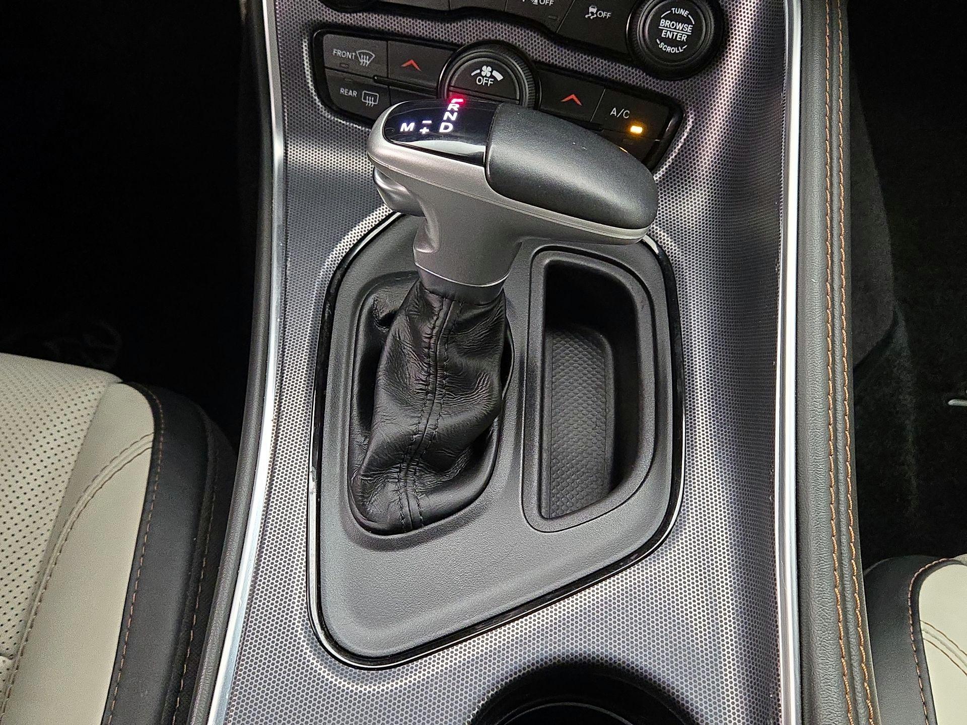 Thumbnail: 2018 Dodge Challenger - 17