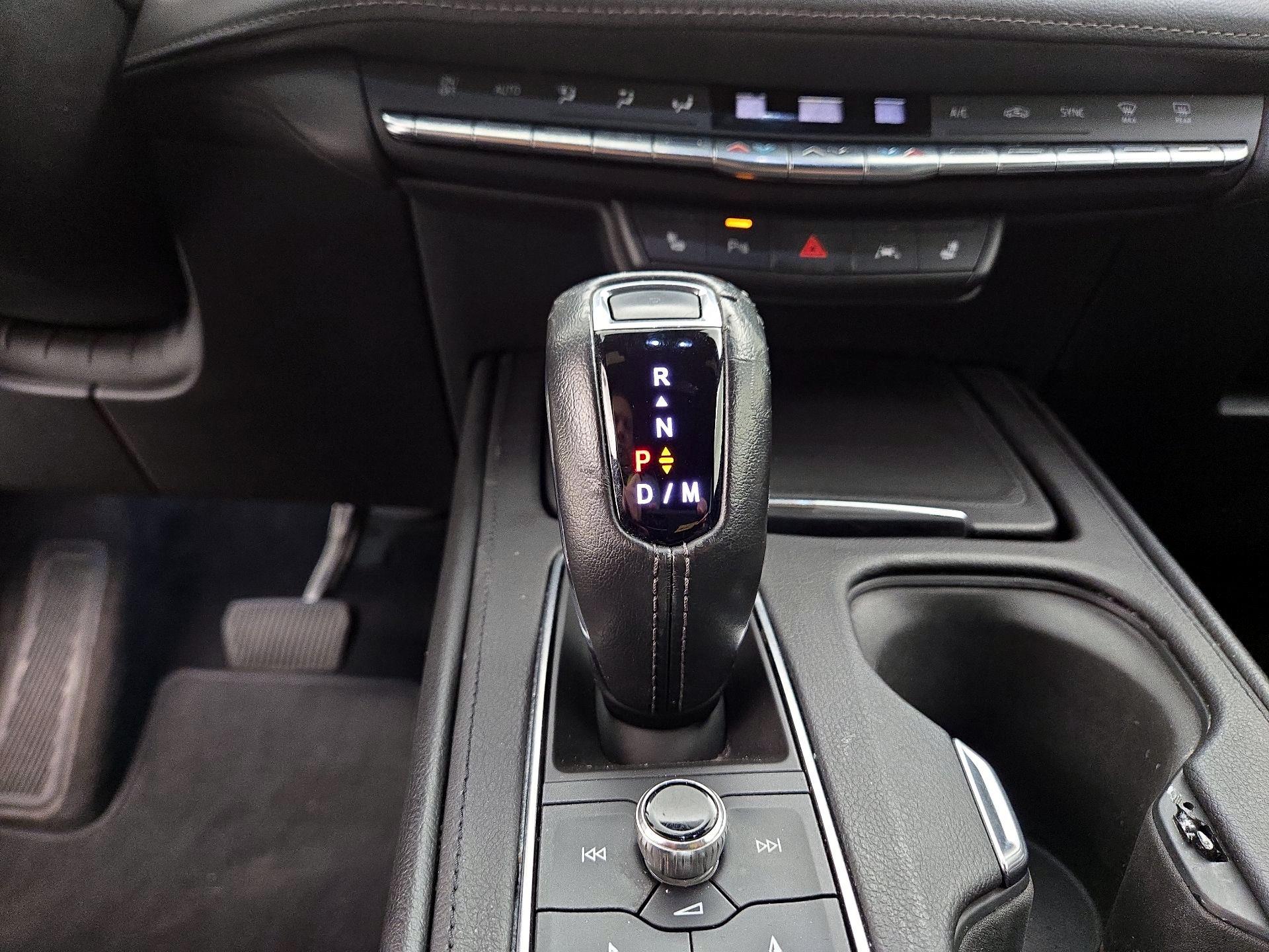 Thumbnail: 2019 Cadillac XT4 - 18