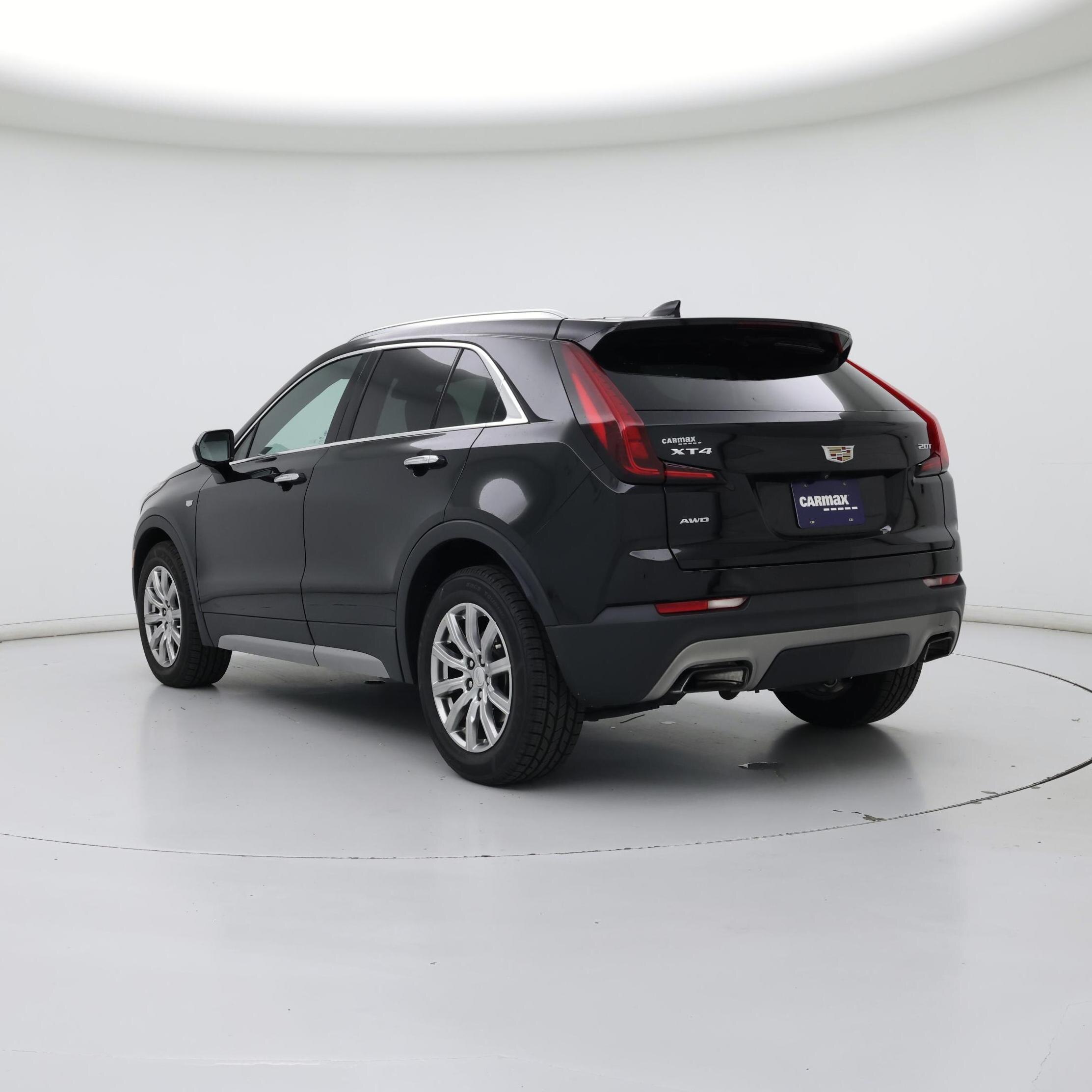Thumbnail: 2019 Cadillac XT4 - 2
