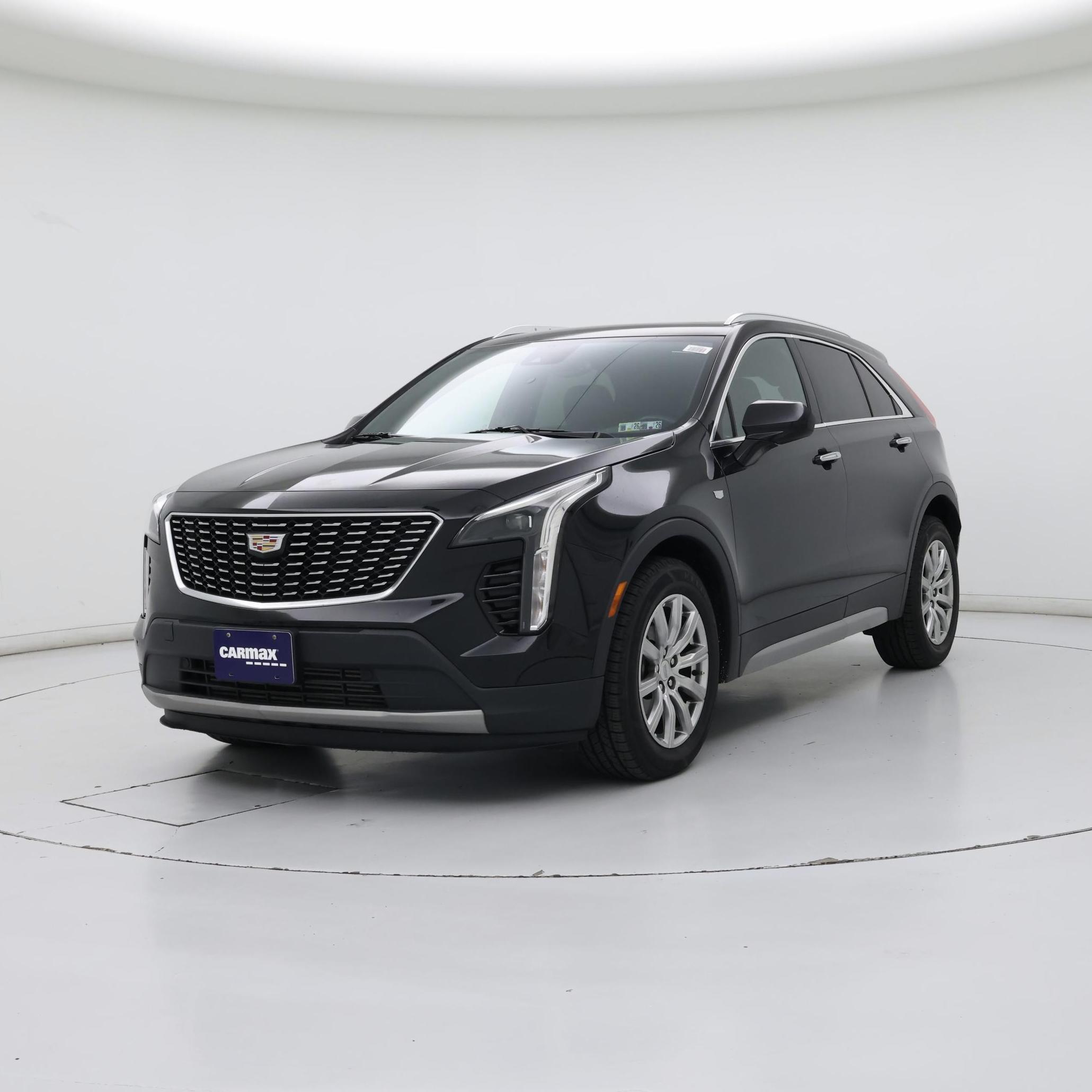 Thumbnail: 2019 Cadillac XT4 - 4