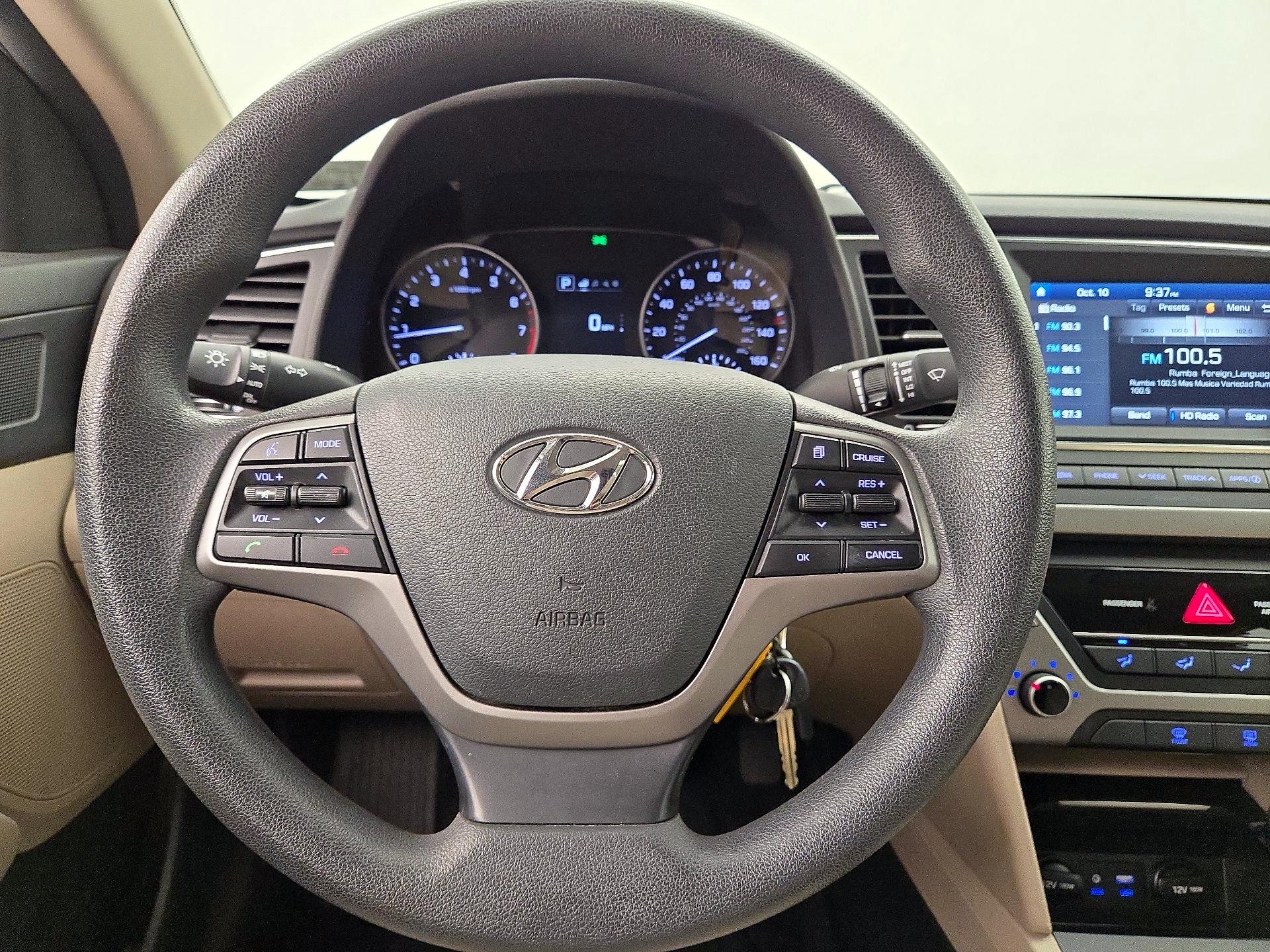 Thumbnail: 2018 Hyundai Elantra - 10