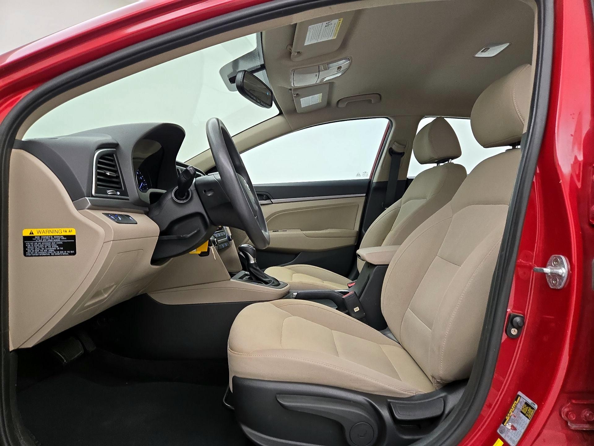 Thumbnail: 2018 Hyundai Elantra - 11