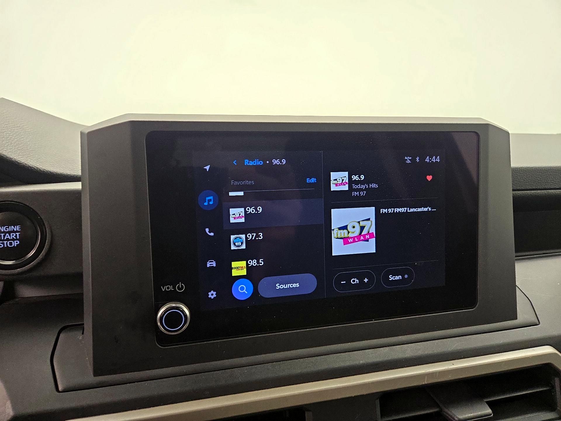 Thumbnail: 2024 Toyota Tacoma - 15