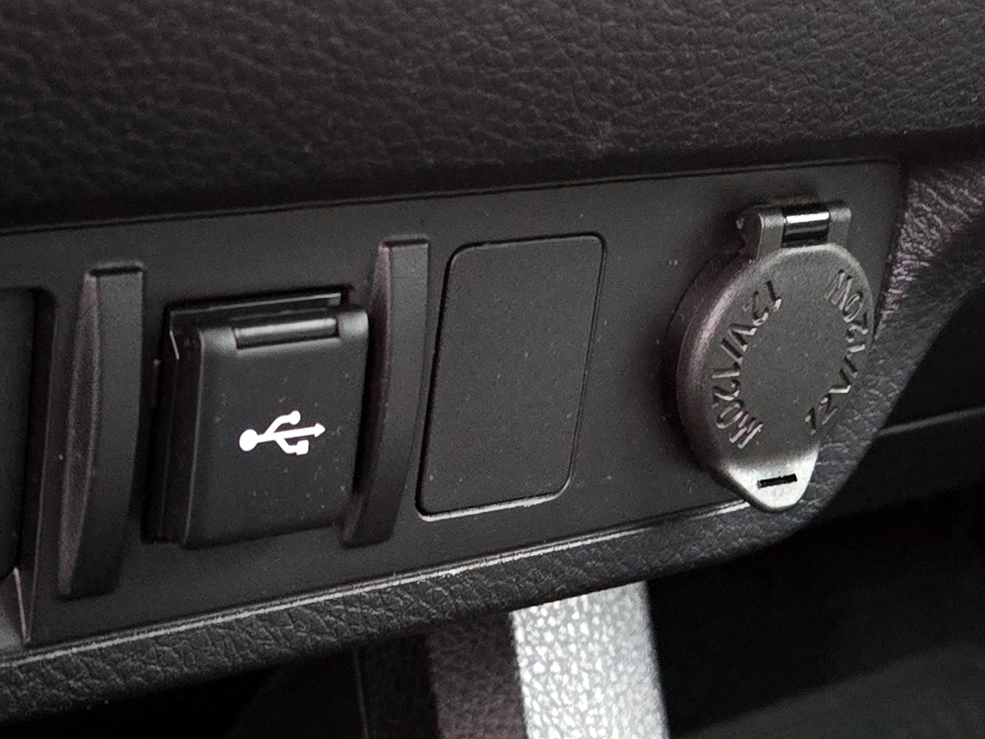 Thumbnail: 2022 Toyota Tacoma - 17