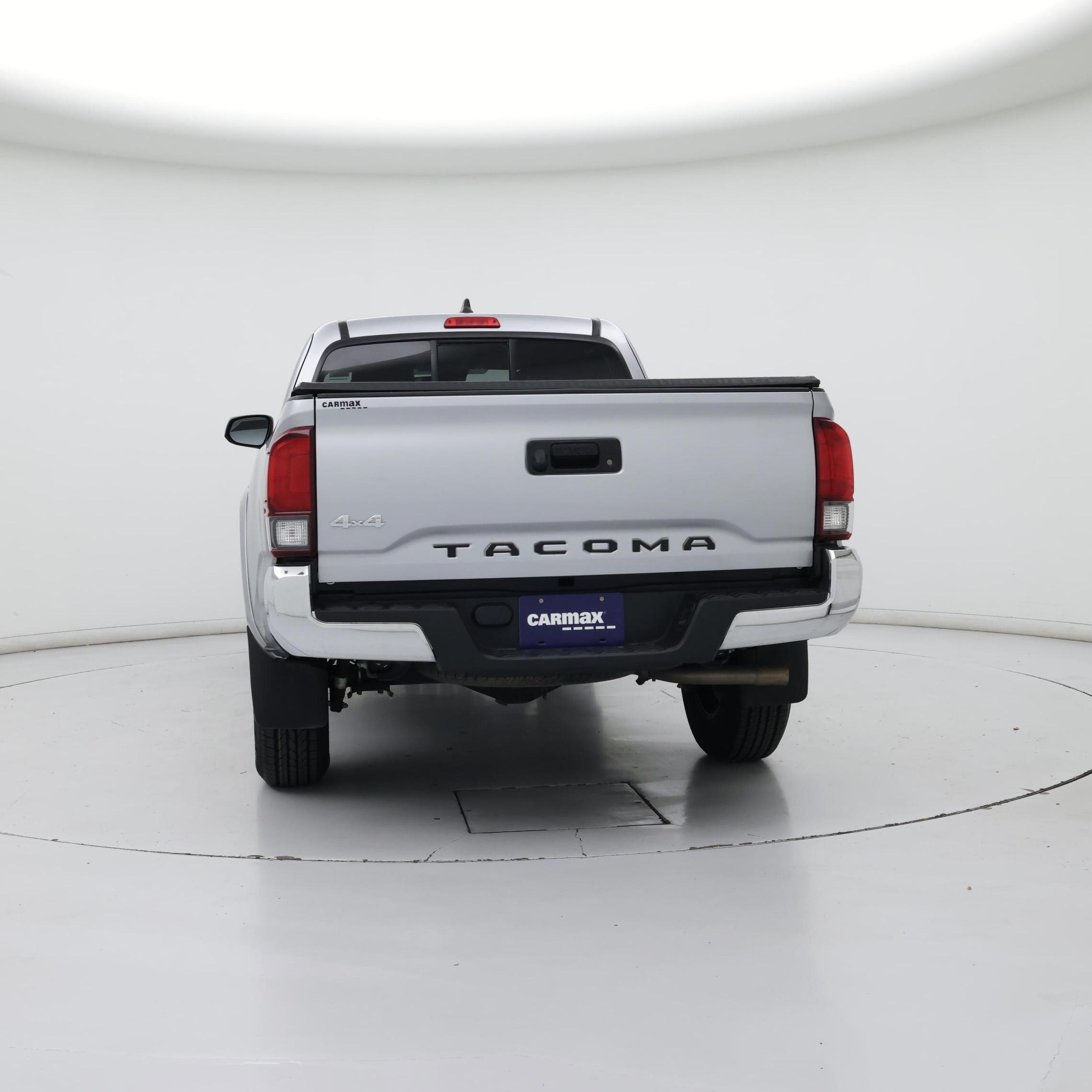 Thumbnail: 2022 Toyota Tacoma - 6