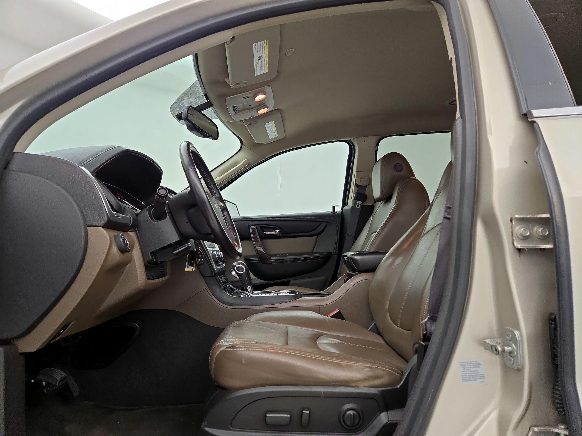 Thumbnail: 2015 GMC Acadia - 11