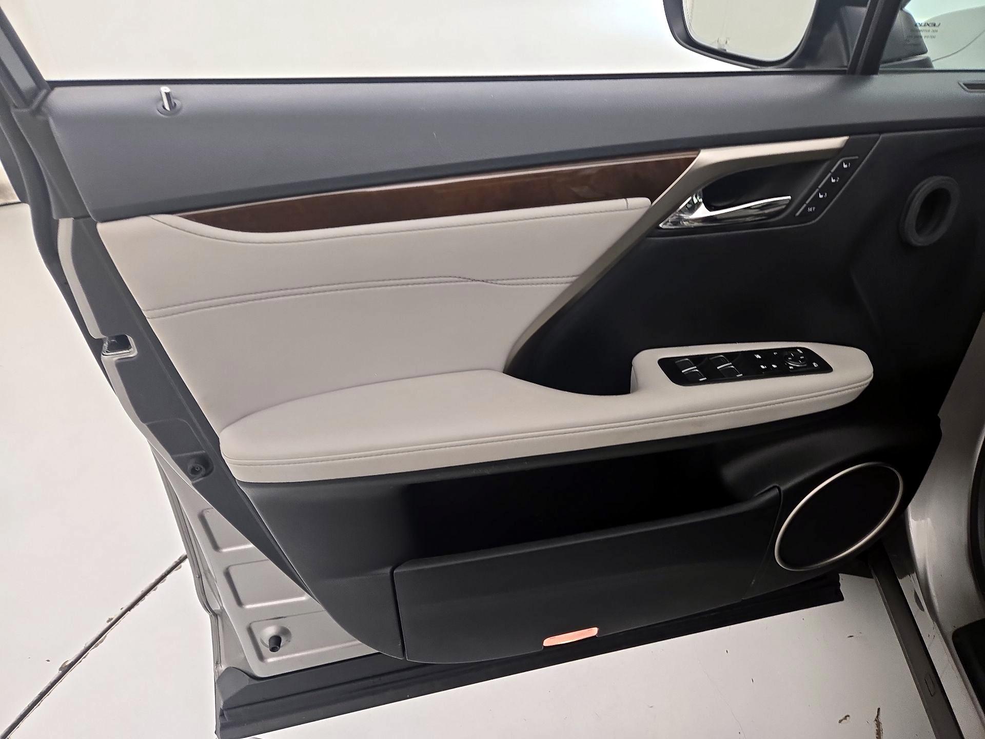 Thumbnail: 2019 Lexus RX - 12