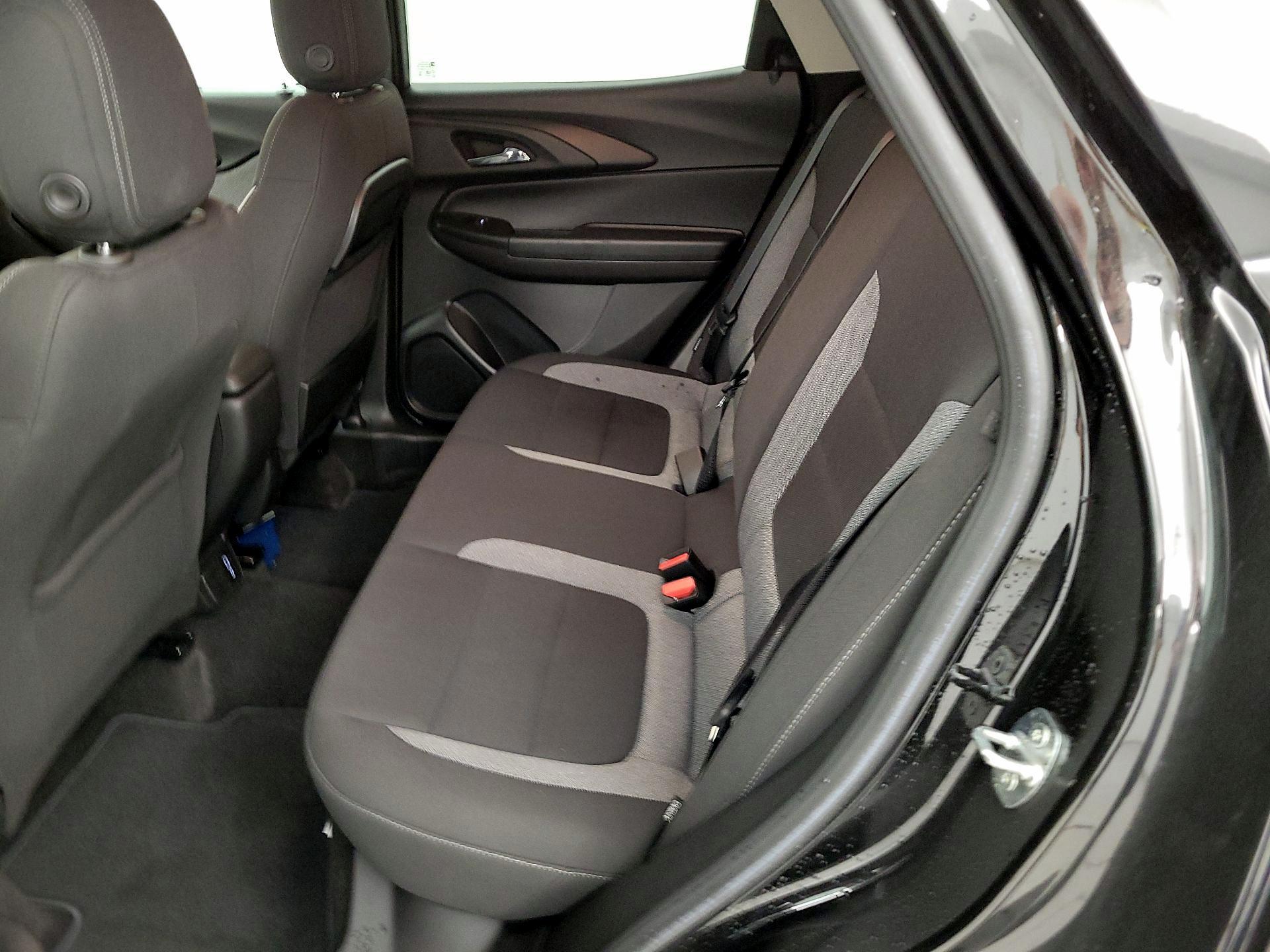 Thumbnail: 2022 Chevrolet TrailBlazer - 19