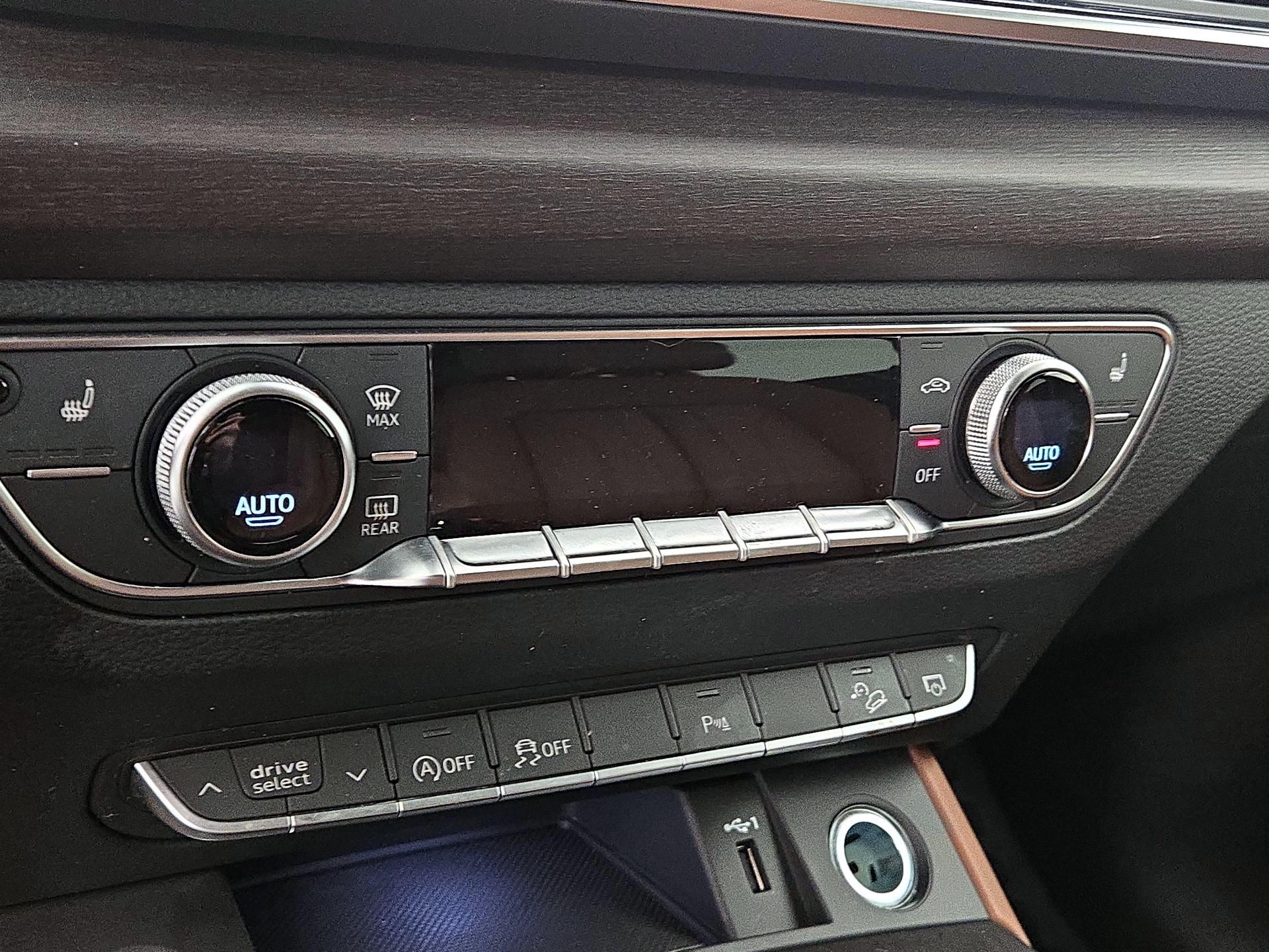 Thumbnail: 2022 Audi Q5 - 17