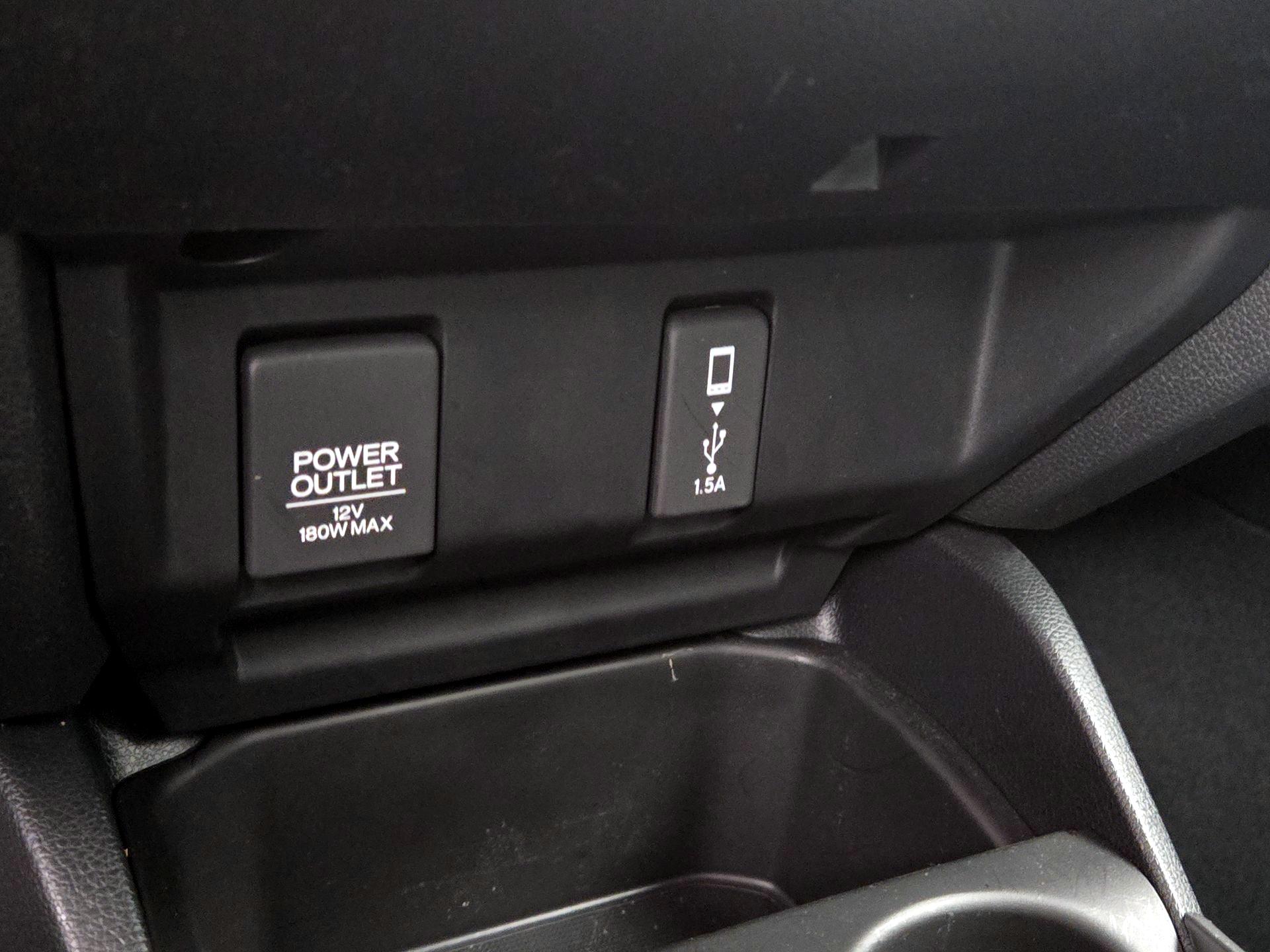 Thumbnail: 2018 Honda Fit - 18