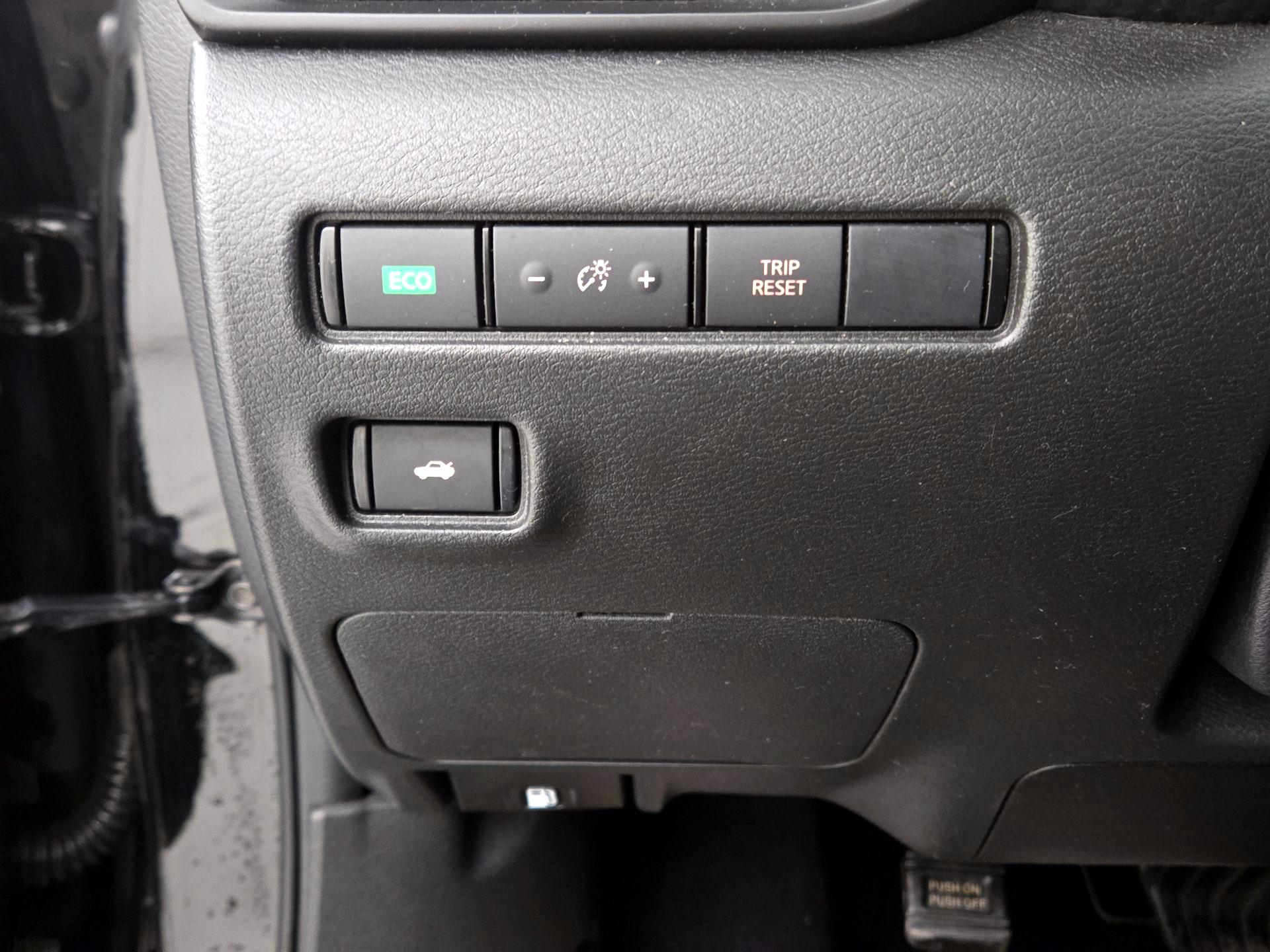 Thumbnail: 2021 Nissan Sentra - 13