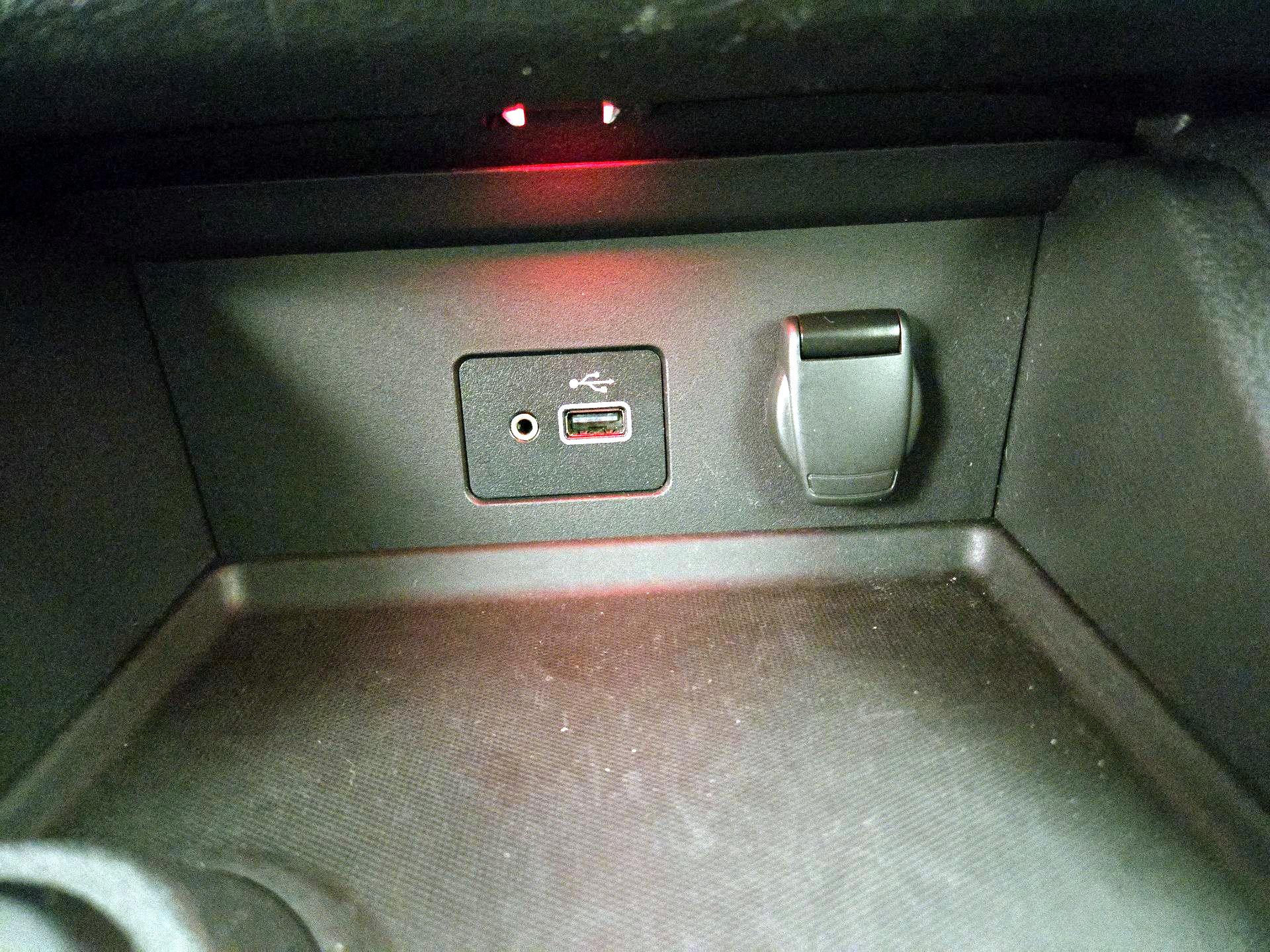 Thumbnail: 2021 Nissan Sentra - 18