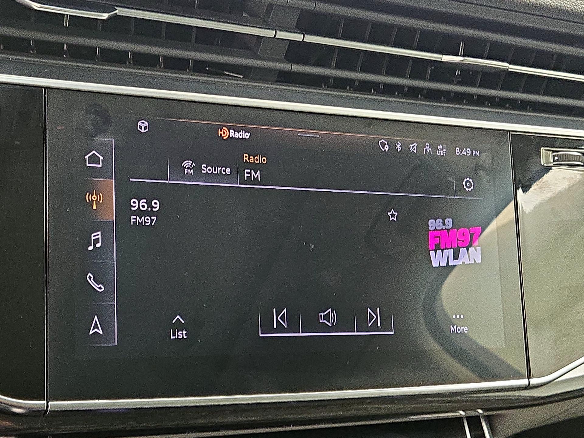 Thumbnail: 2021 Audi Q7 - 15